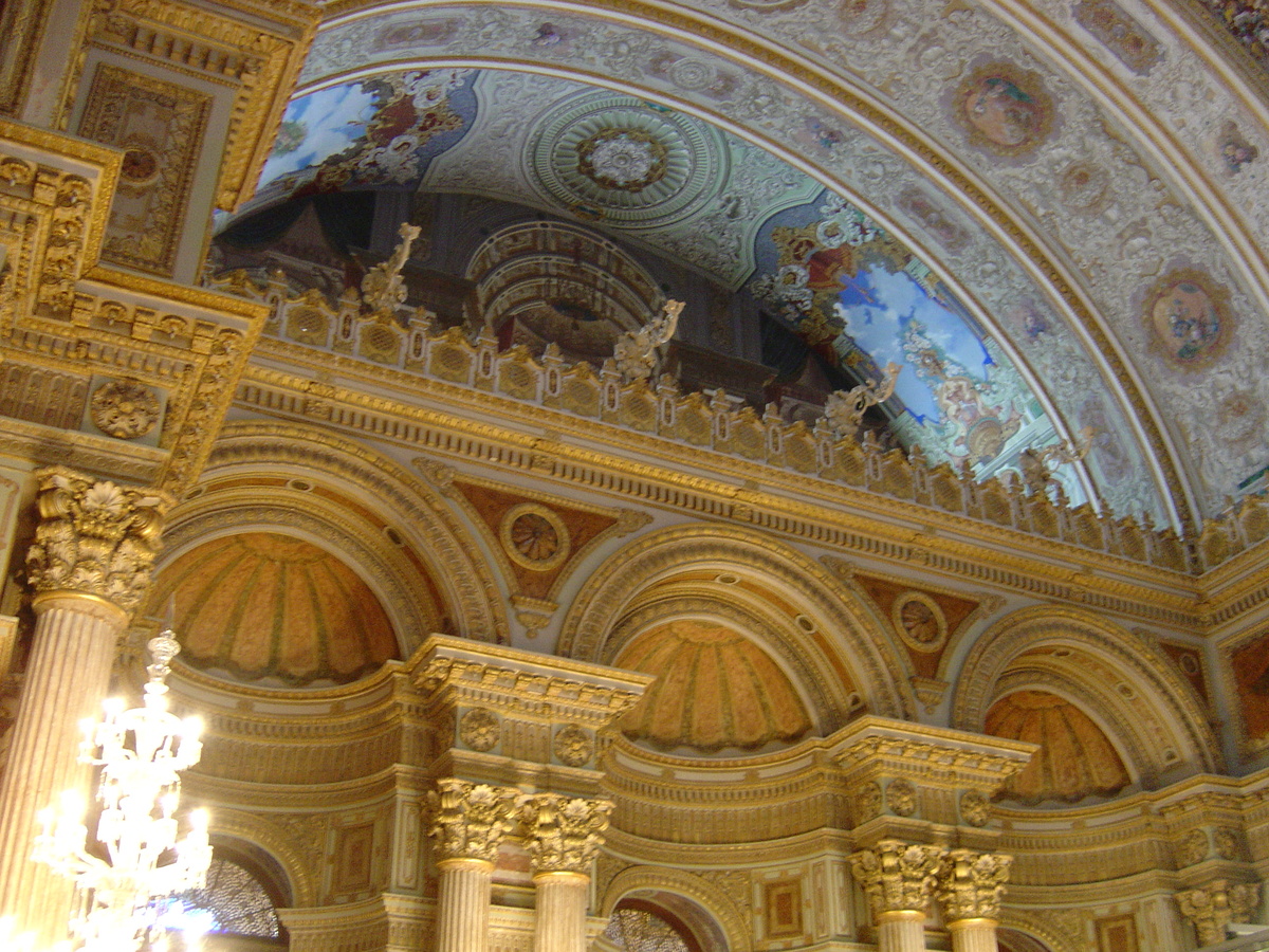Picture Turkey Istanbul Dolmabahce Palace 2004-12 8 - Savings Dolmabahce Palace