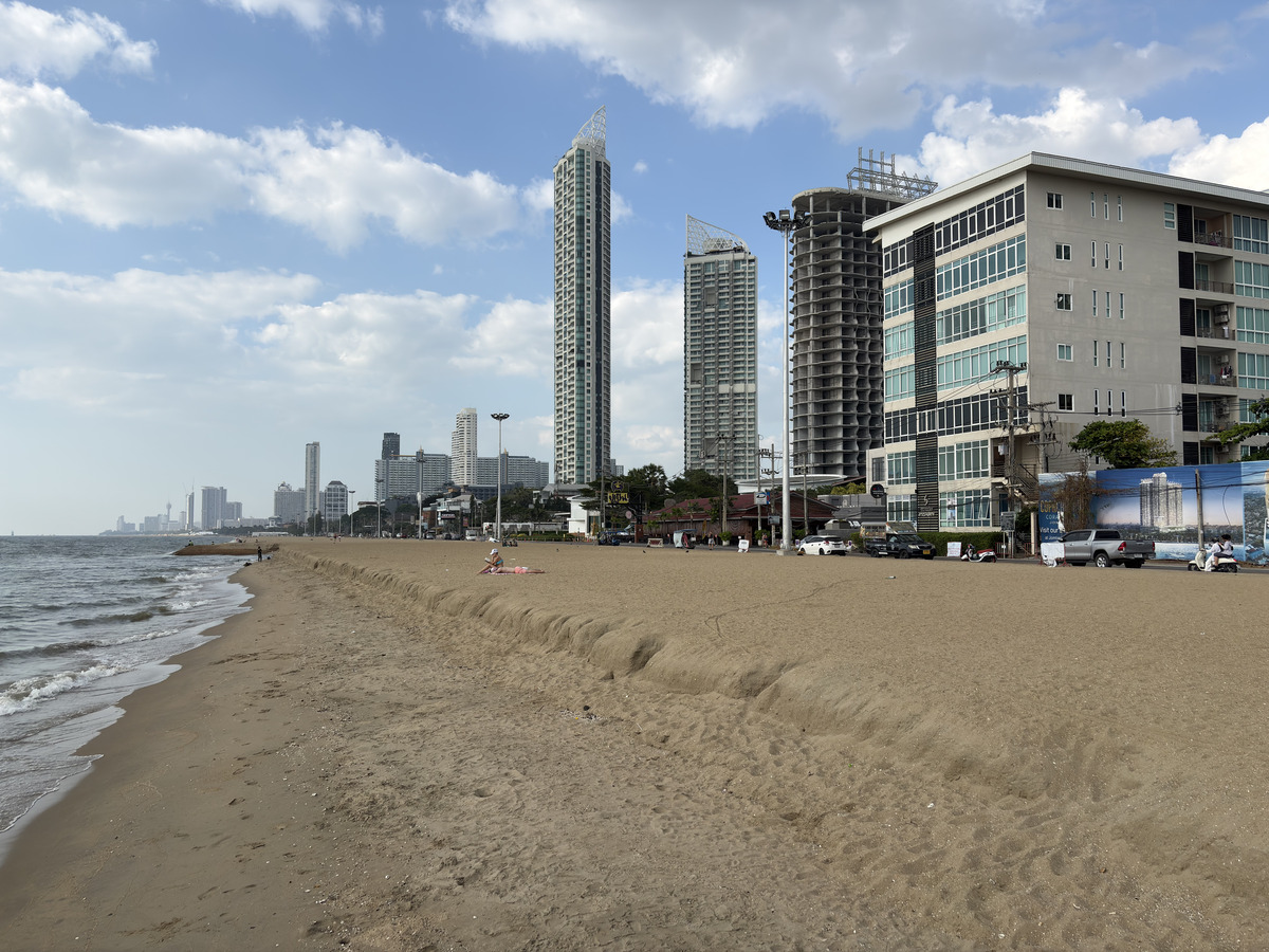 Picture Thailand Jomtien Beach 2025-12 4 - Hotel Jomtien Beach