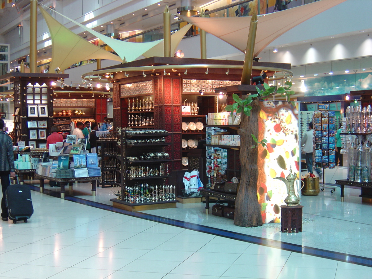 Picture United Arab Emirates Dubai Dubai Airport 2005-09 4 - Walking Street Dubai Airport