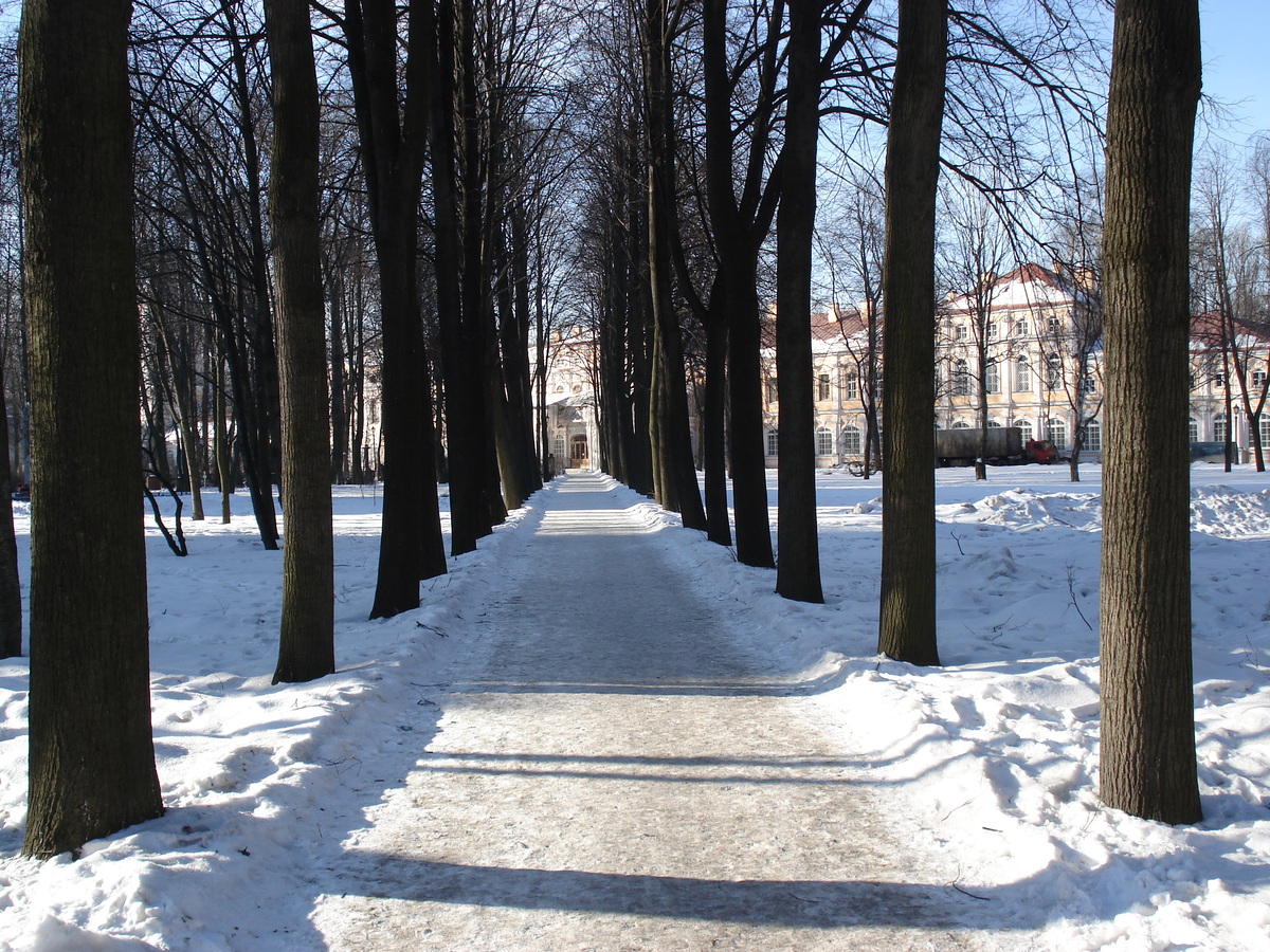 Picture Russia St Petersburg Alexander Nevsky Monastery 2006-03 24 - Streets Alexander Nevsky Monastery