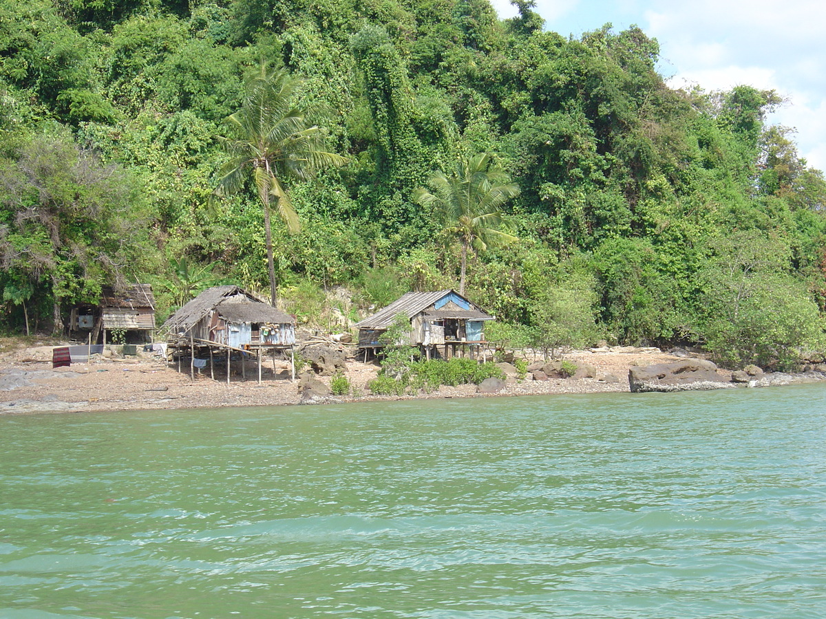 Picture Myanmar Myeik (Mergui) 2005-01 82 - French Restaurant Myeik (Mergui)