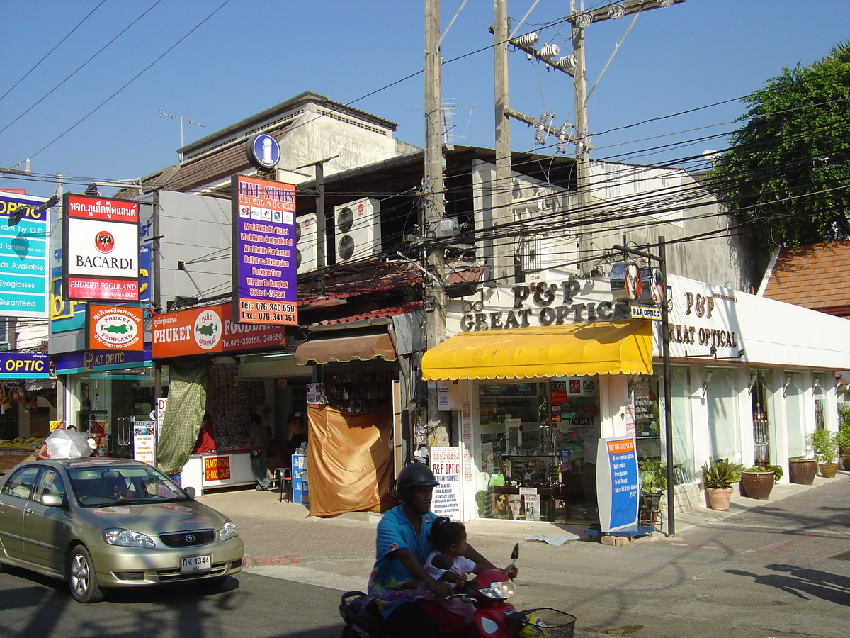 Picture Thailand Phuket Patong Beach Road 2005-12 10 - Cost Beach Road