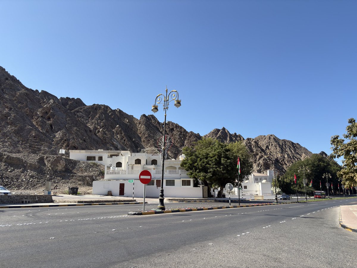Picture Oman Mascate 2025-11 56 - Saving Mascate