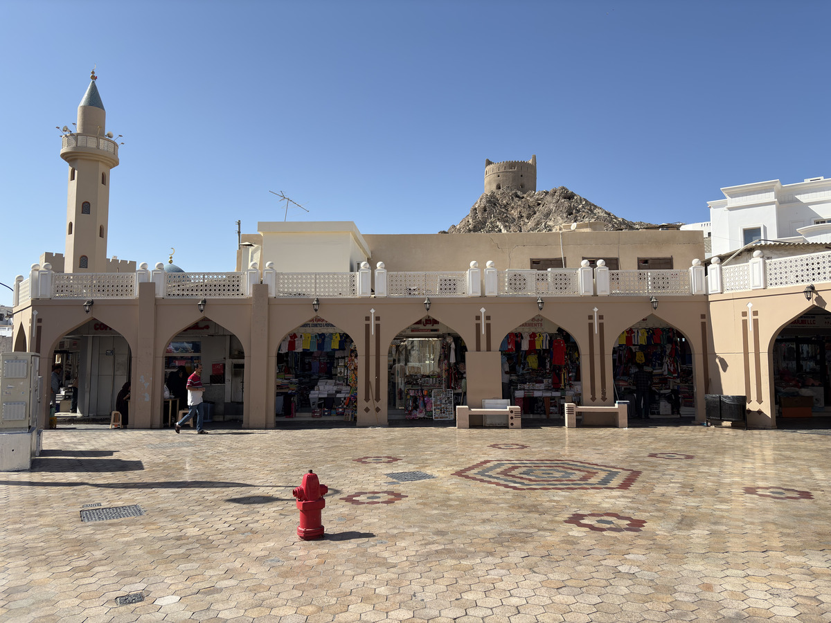 Picture Oman Mascate 2025-11 54 - Savings Mascate