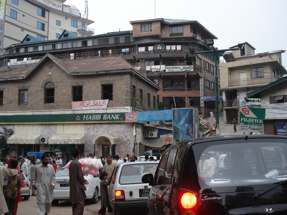 Picture Pakistan Murree 2006-08 125 - Streets Murree