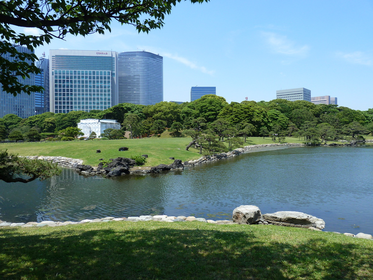 Picture Japan Tokyo Hama rikyu Gardens 2010-06 20 - Hotel Pools Hama rikyu Gardens