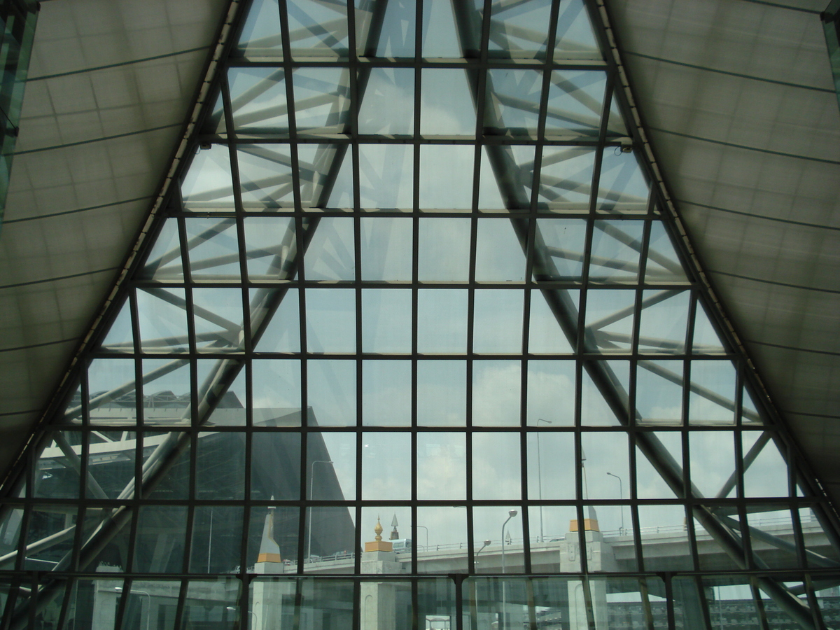 Picture Thailand Bangkok Suvarnabhumi Airport 2007-02 55 - Lakes Suvarnabhumi Airport