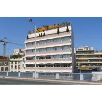 Picture France Cannes Boulevard du Ferrage 2008-03 24 - Monument Boulevard du Ferrage
