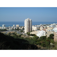 Picture Israel Haifa Carmel 2006-12 23 - Walking Street Carmel