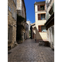 Picture France Vence 2024-04 18 - Waterfall Vence