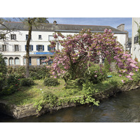 Picture France Pont Aven 2026-04 68 - Shopping Pont Aven