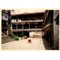 Picture Tibet 1994-07 12 - Street Tibet