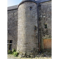 Picture France Locronan 2026-04 27 - Saving Locronan
