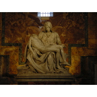 Picture Italy Vatican 2002-07 93 - Monument Vatican