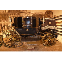 Picture France Vaux Le Vicomte Castle Horse driven carriages museum 2010-09 12 - Cheap Room Horse driven carriages museum