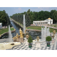 Picture Russia Petrodvorets 2006-07 36 - Monument Petrodvorets