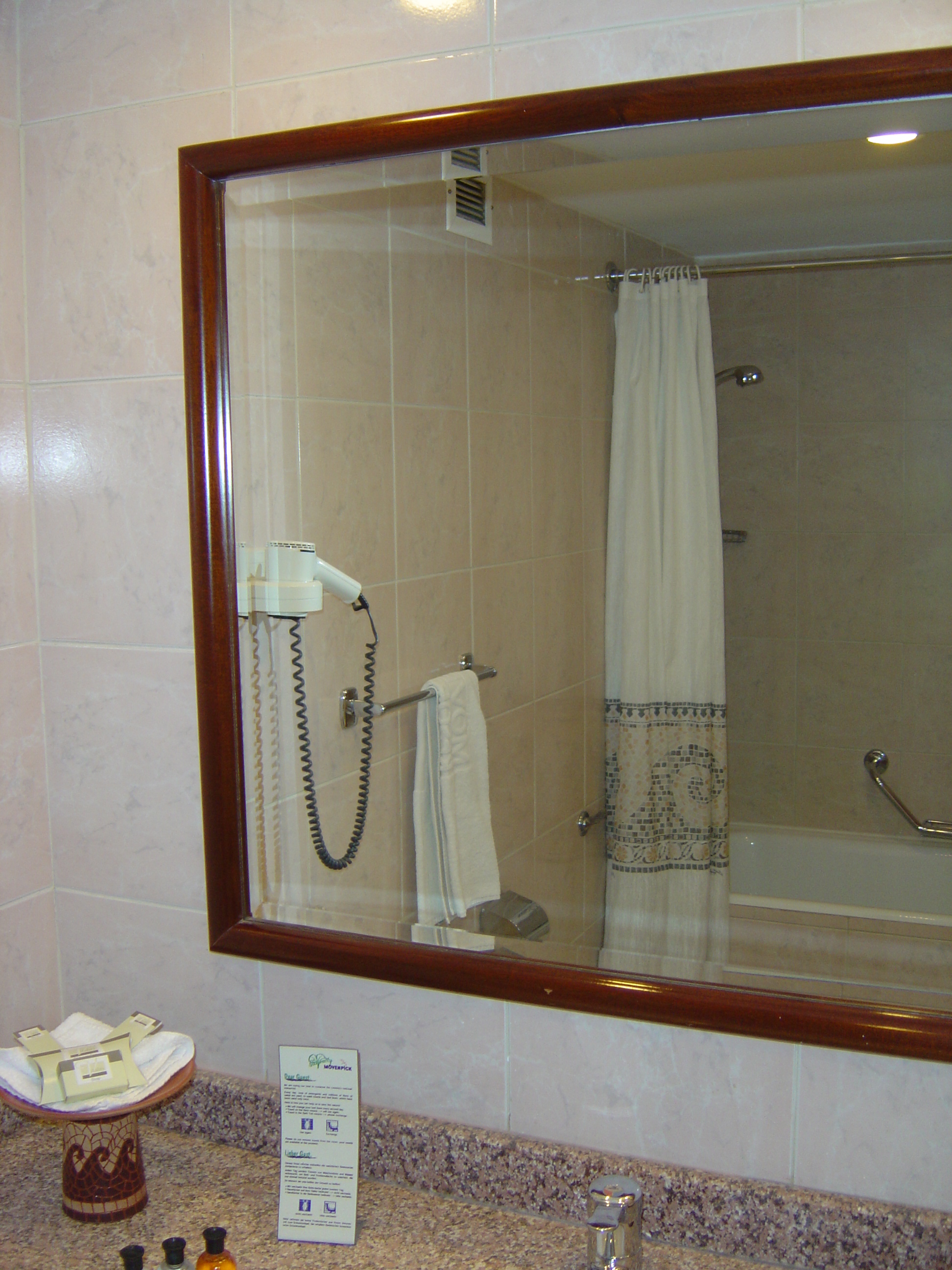照片 约旦(Jordan) 佩特拉(Petra) 瑞享酒店(Movenpick Hotel) 2004-10 23