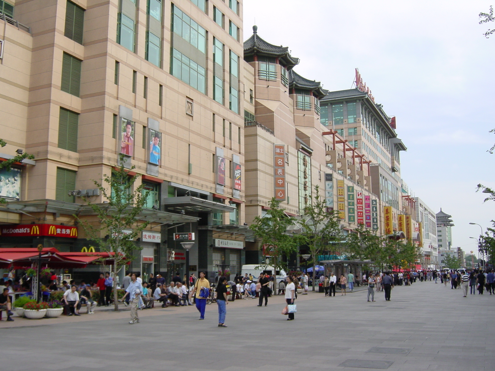 照片 中国(China) 北京(Beijing) 王府井大街(Wangfujing Street) 2002-05 21