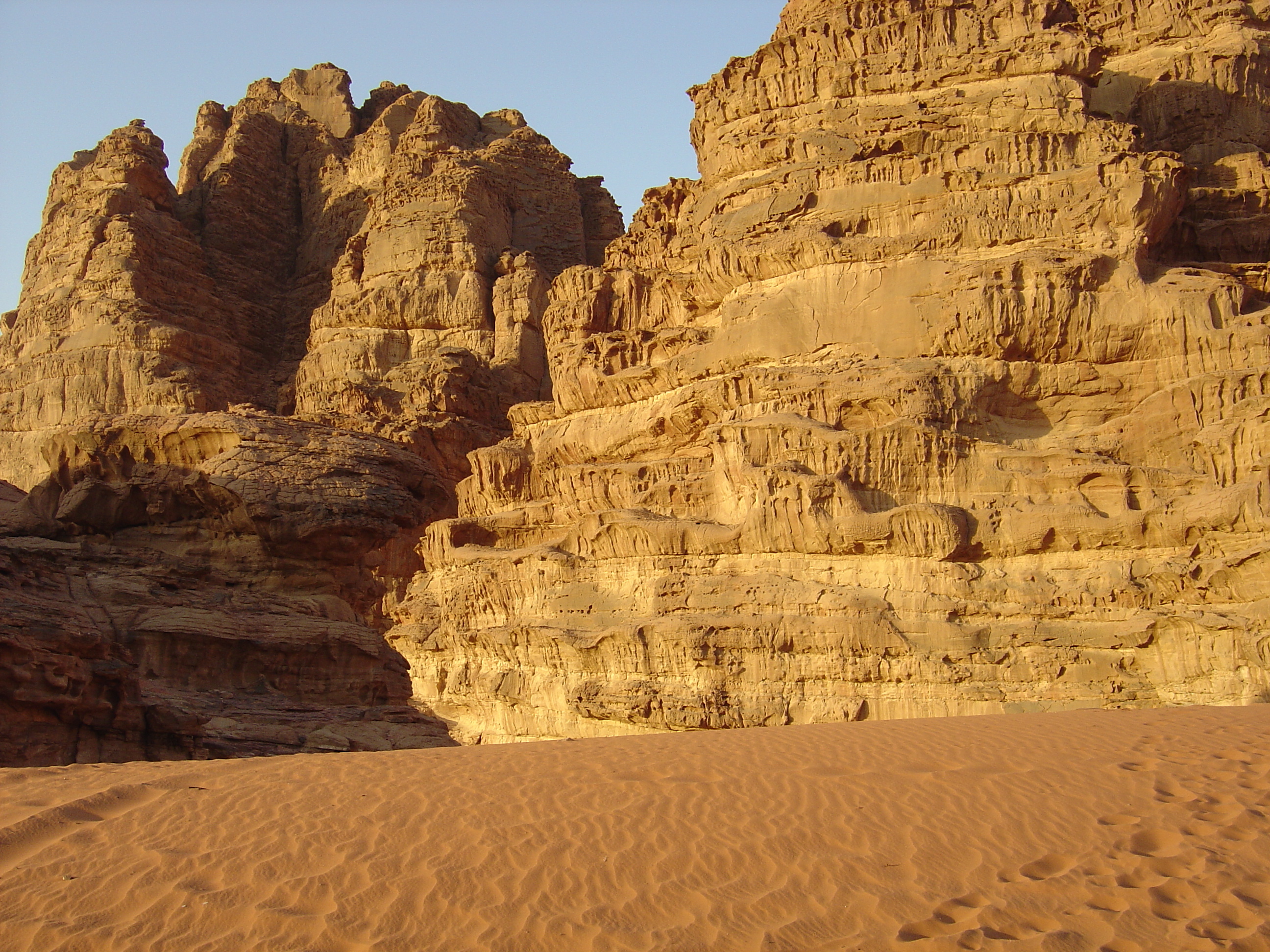 照片 约旦(Jordan) 瓦迪拉姆沙漠(Wadi Rum Desert) 2004-10 14