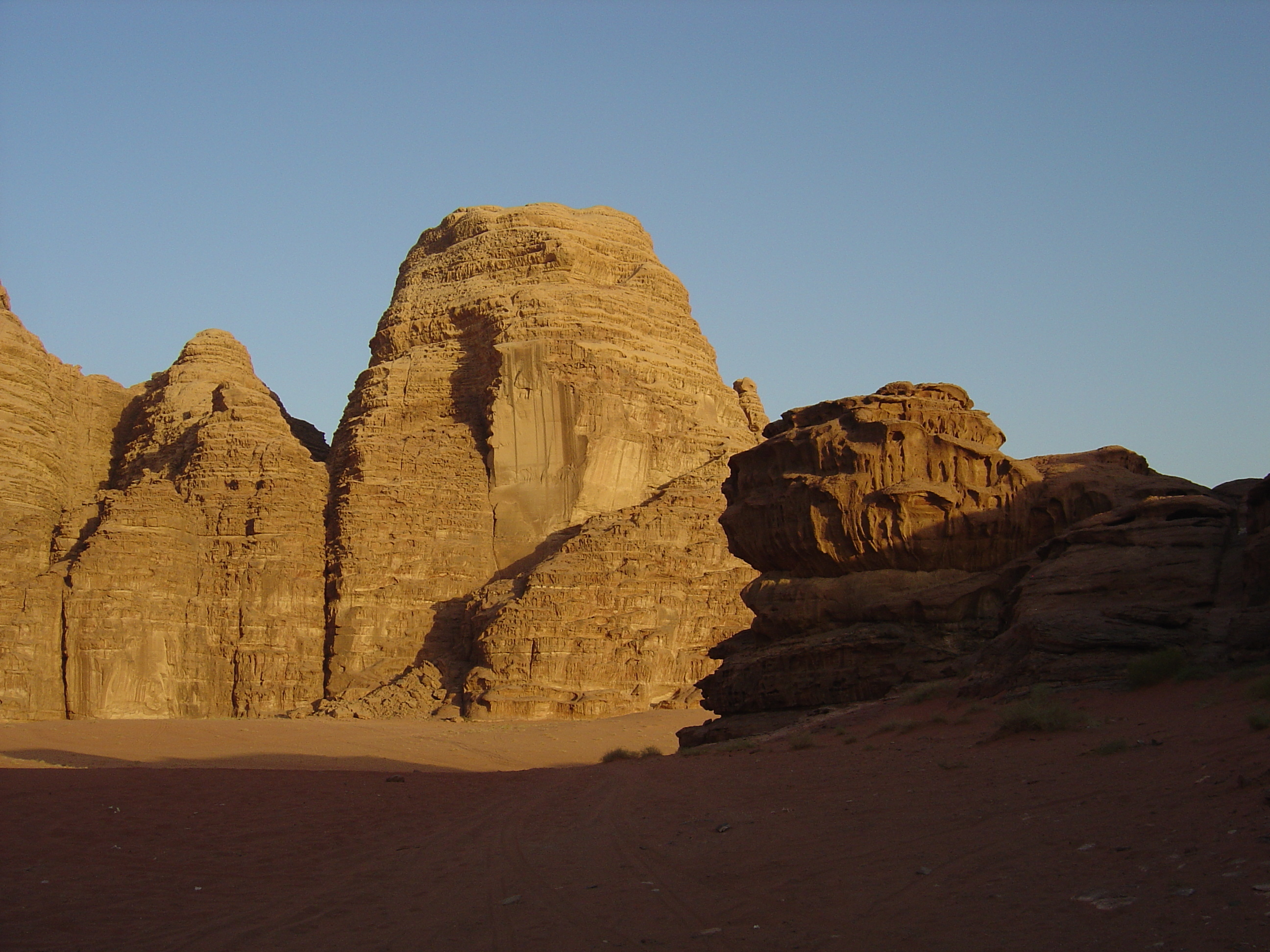 照片 约旦(Jordan) 瓦迪拉姆沙漠(Wadi Rum Desert) 2004-10 0