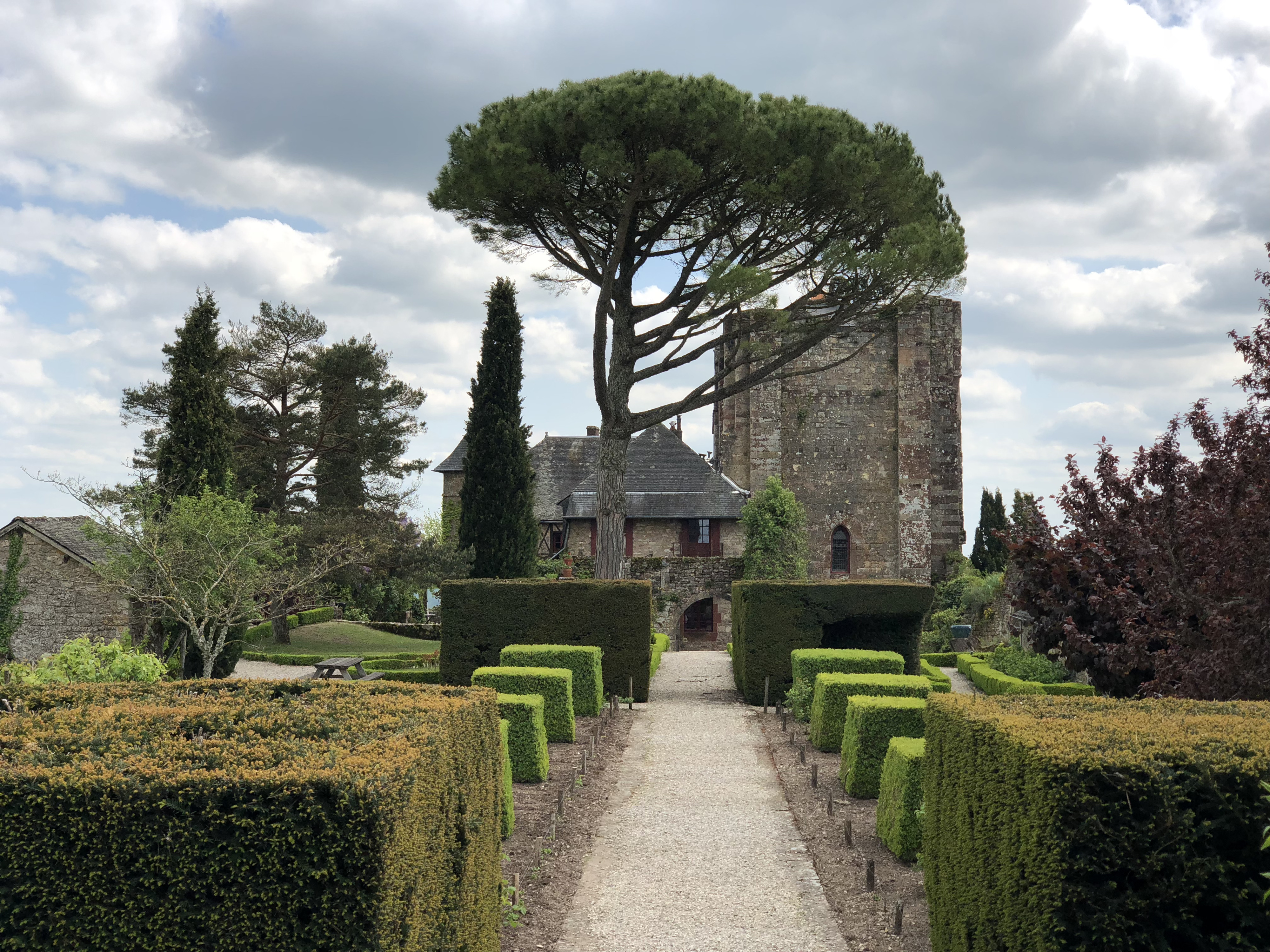 照片 法国(France) 蒂雷讷(Turenne) 2018-04 150