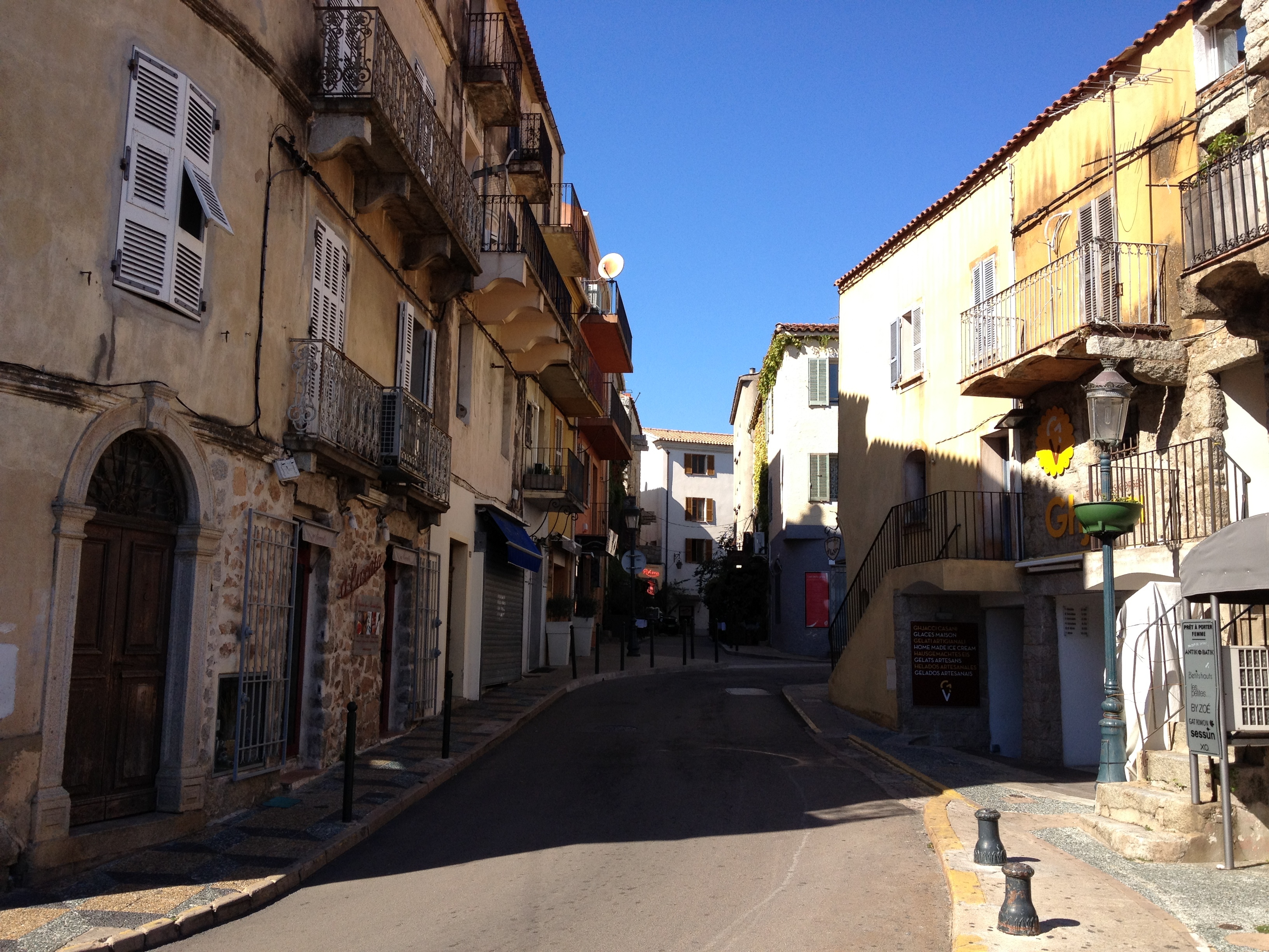 照片 法国(France) 科西嘉岛(Corsica) 韦基奥港(Porto Vecchio) 2012-09 34