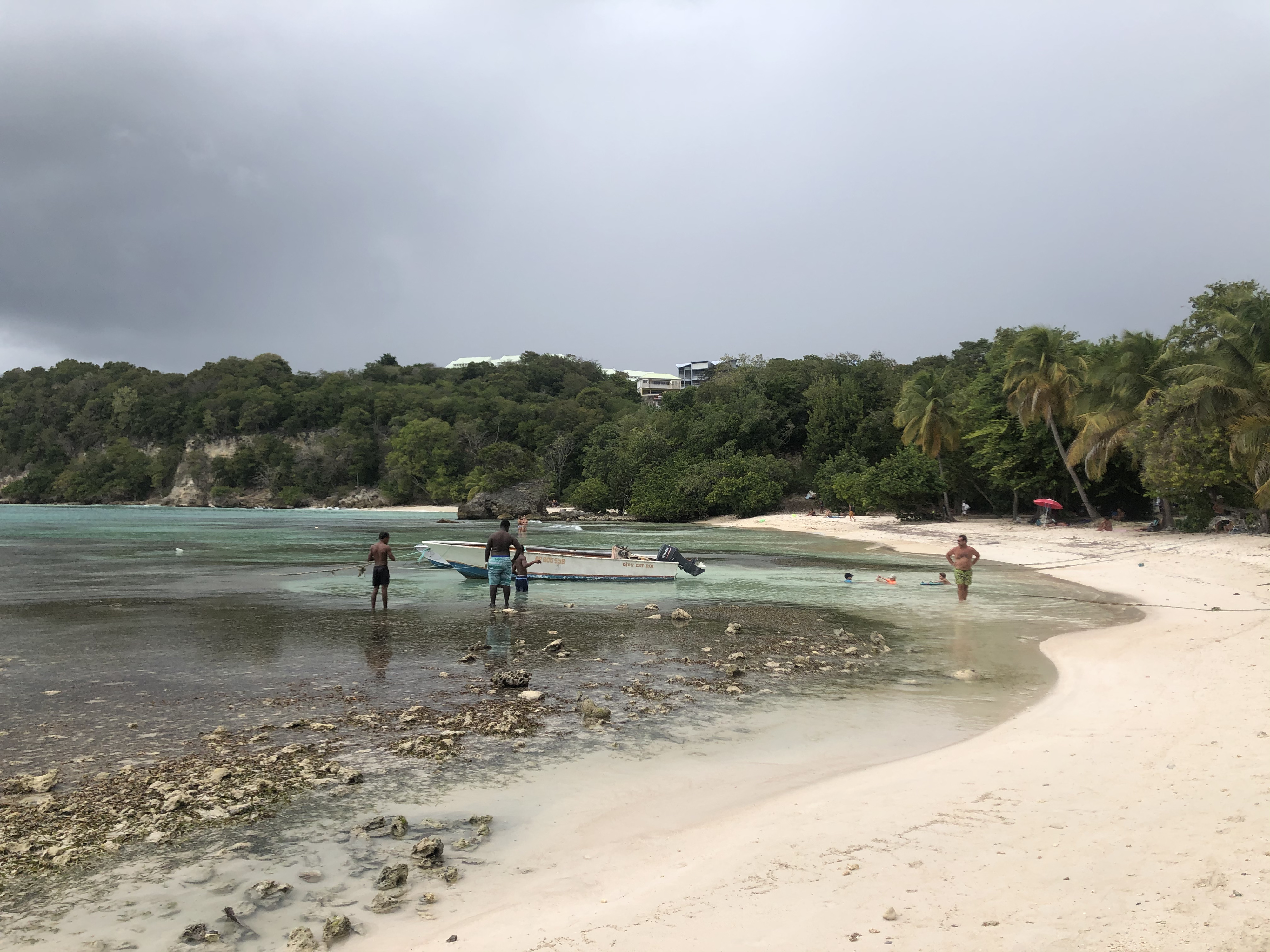照片 瓜德罗普(Guadeloupe) 小阿弗尔海滩(Petit Havre Beach) 2021-02 28