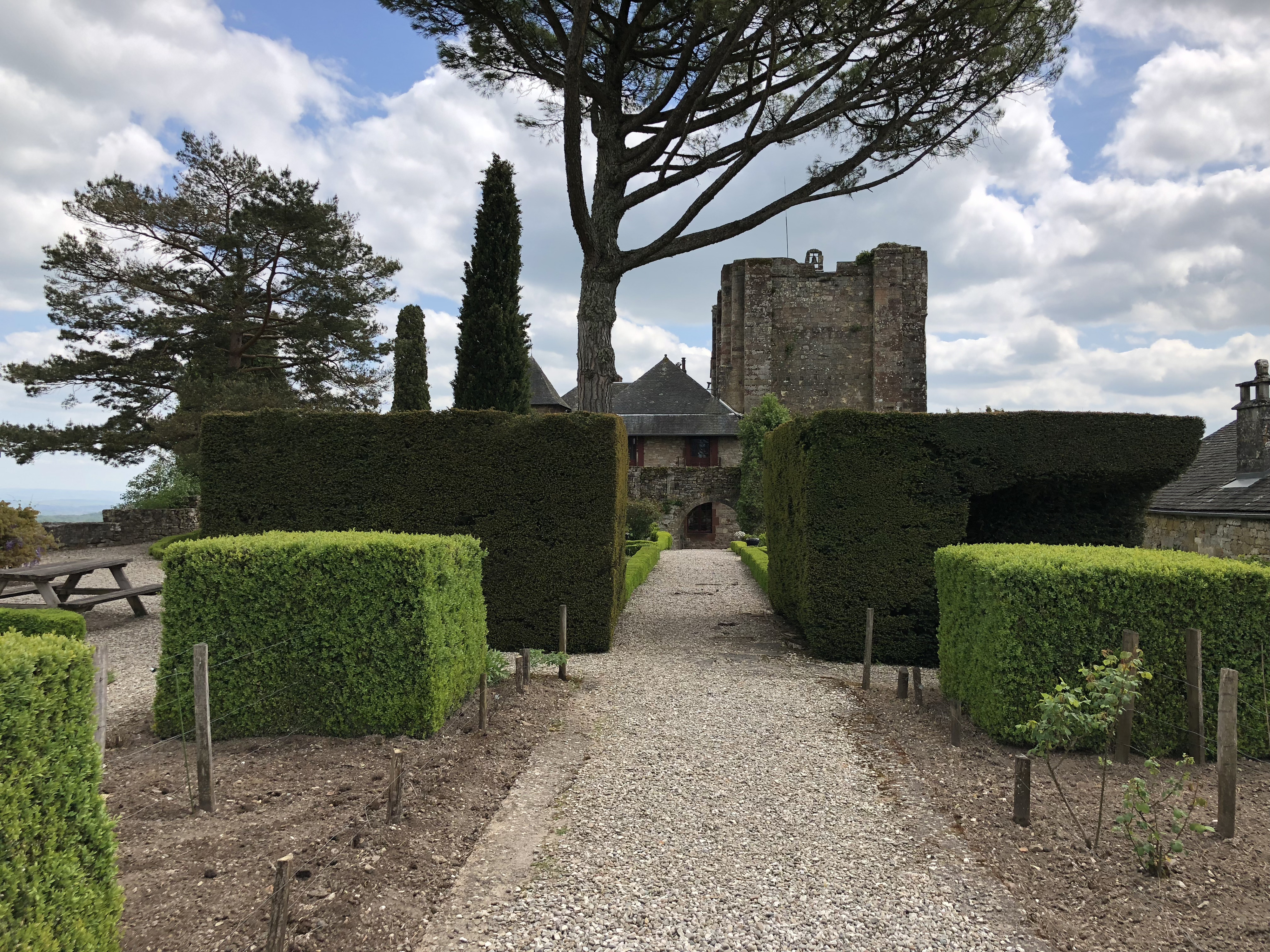 照片 法国(France) 蒂雷讷(Turenne) 2018-04 85