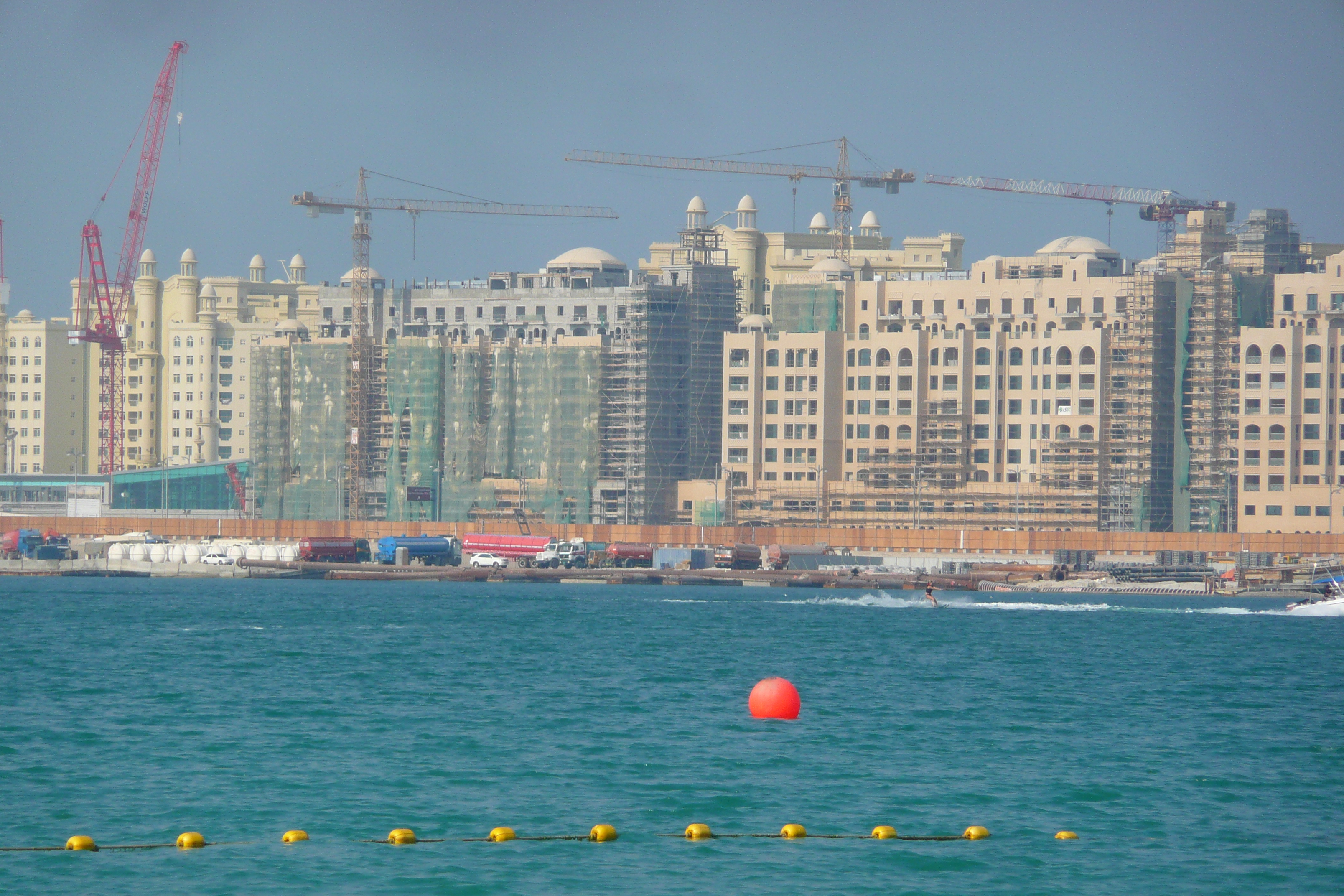 照片 阿联酋(United Arab Emirates) 迪拜(Dubai) 米纳塞亚希艾美酒店(Le Meridien Mina Seyahi Hotel) 2008-11 95