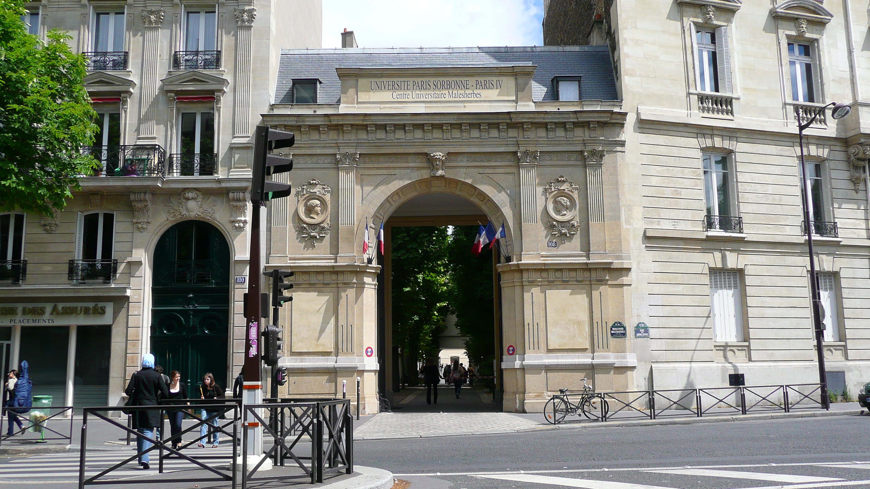 照片 法国(France) 巴黎(Paris) 第十七区(17th Arrondissement) 马勒泽布广场(Place Malesherbes) 2007-05 26
