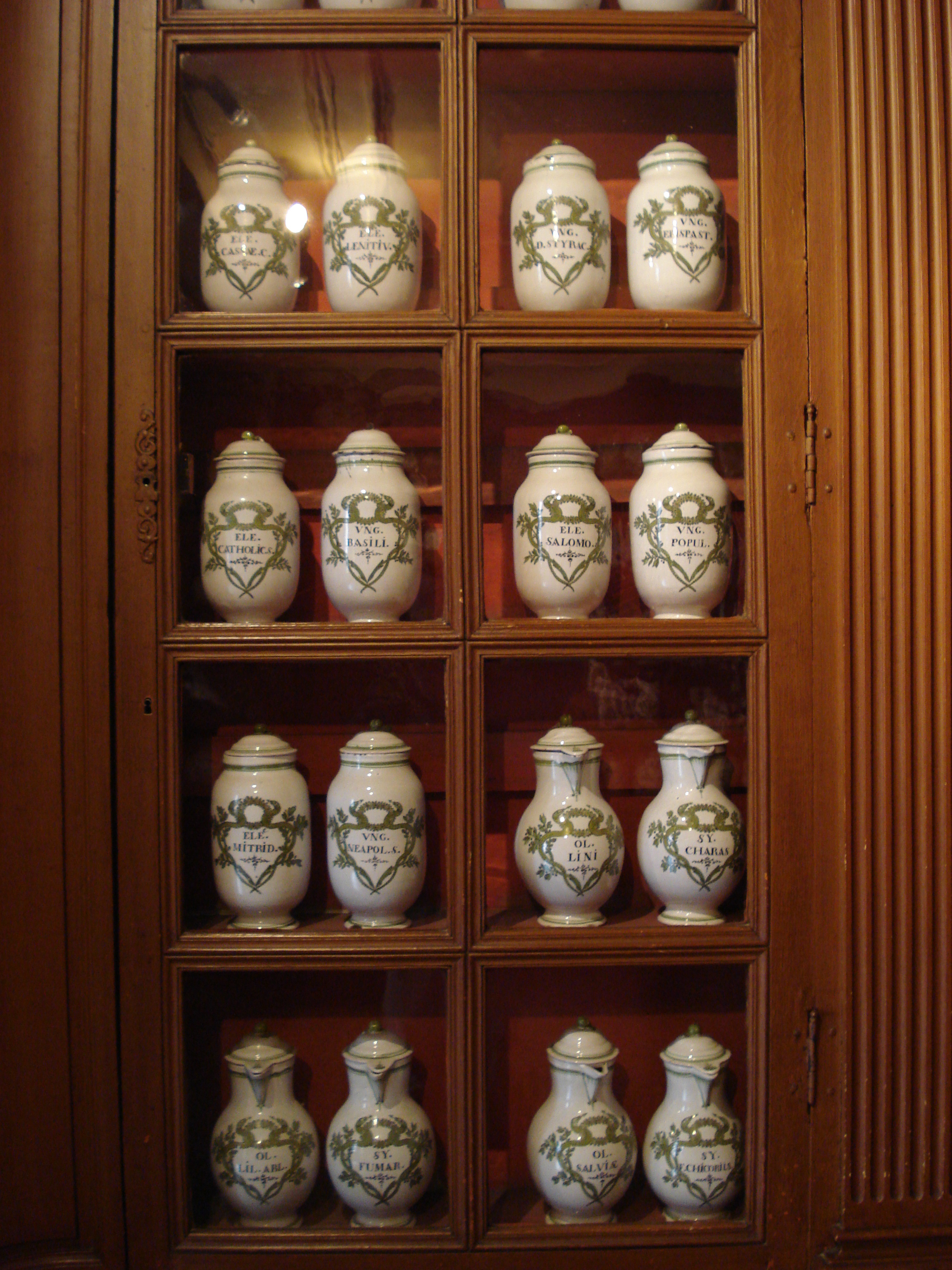 照片 法国(France) 博讷(Beaune) 博讷济贫院(Hospices de Beaune) 2007-01 41