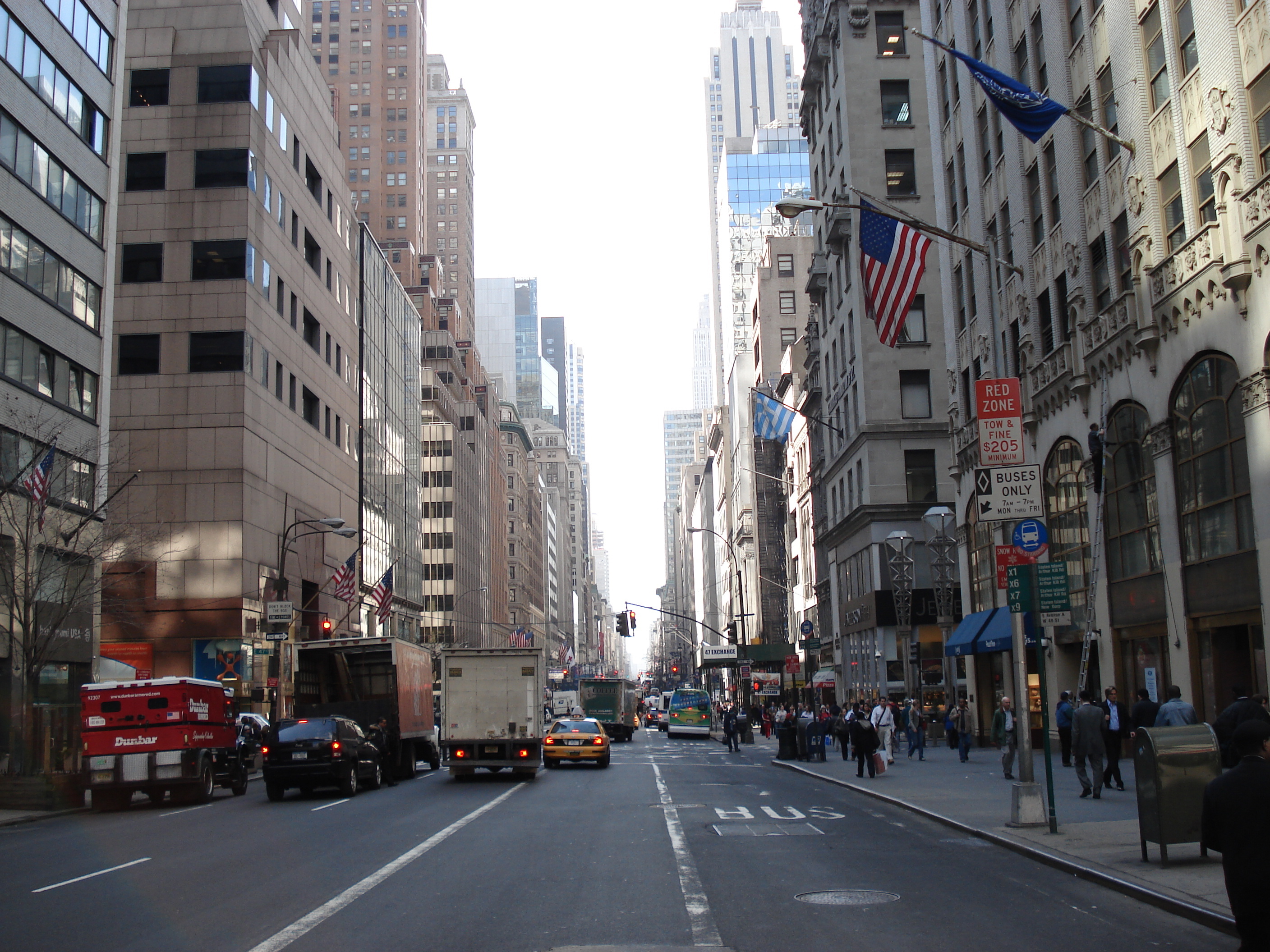 照片 美国(United States) 纽约(New York) 沿第五大道而下(down the 5th Avenue) 2006-03 84