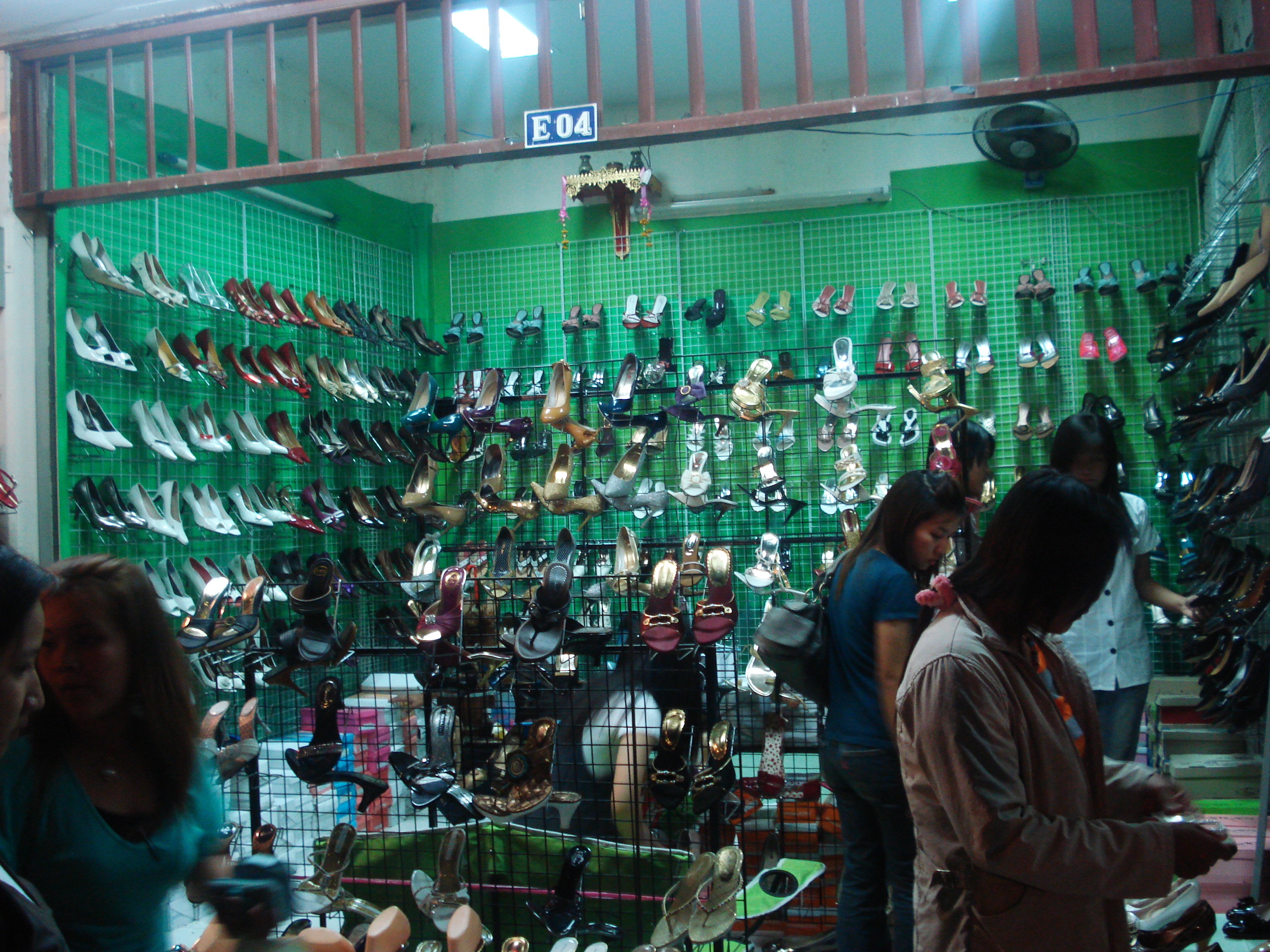照片 泰国(Thailand) 彭世洛(Phitsanulok) 普塔布查(Puttabucha) 2008-01 16