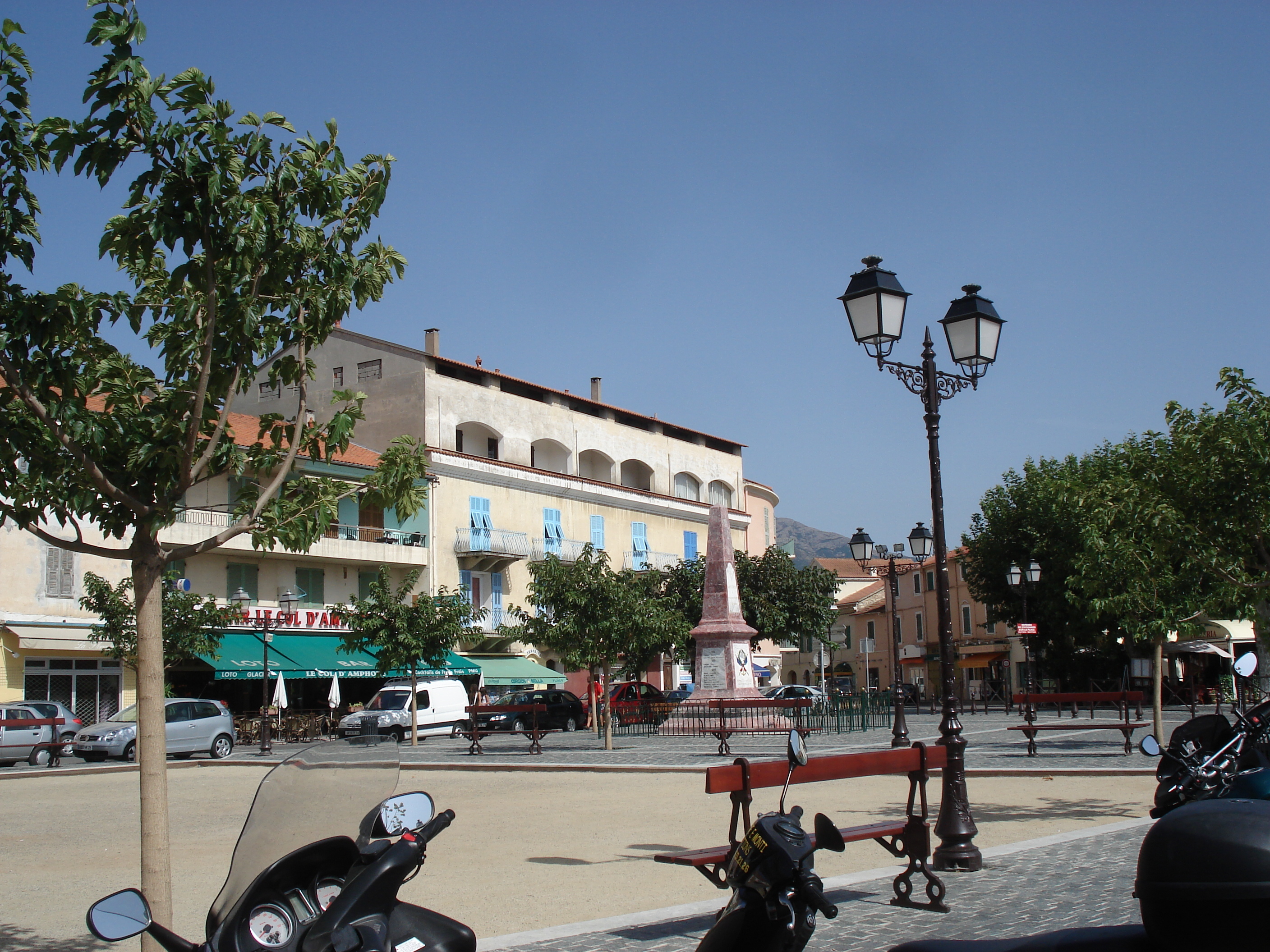 照片 法国(France) 科西嘉岛(Corsica) 圣弗洛朗(Saint Florent) 2006-09 10