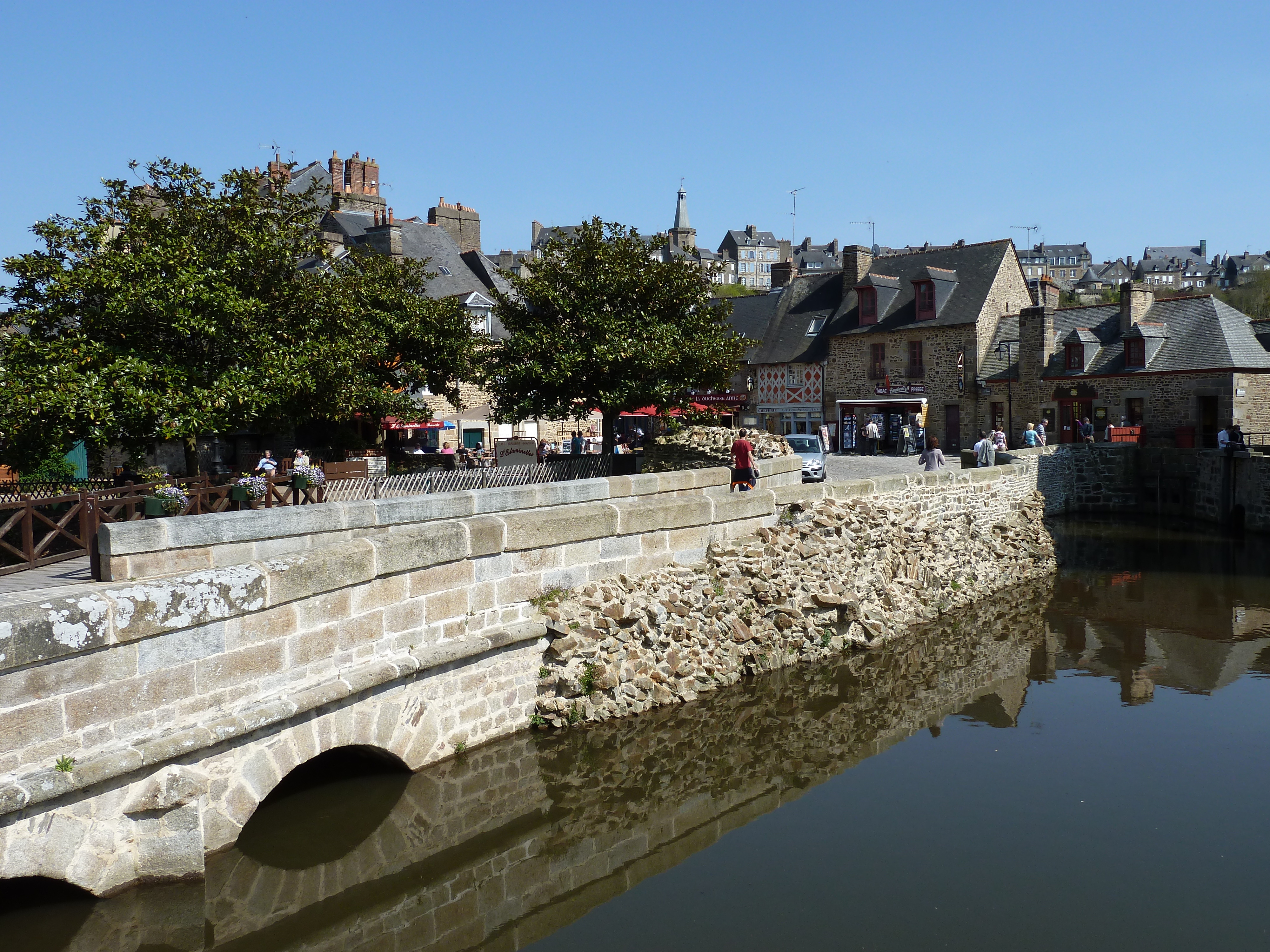 照片 法国(France) 富热尔(Fougeres) 2010-04 7