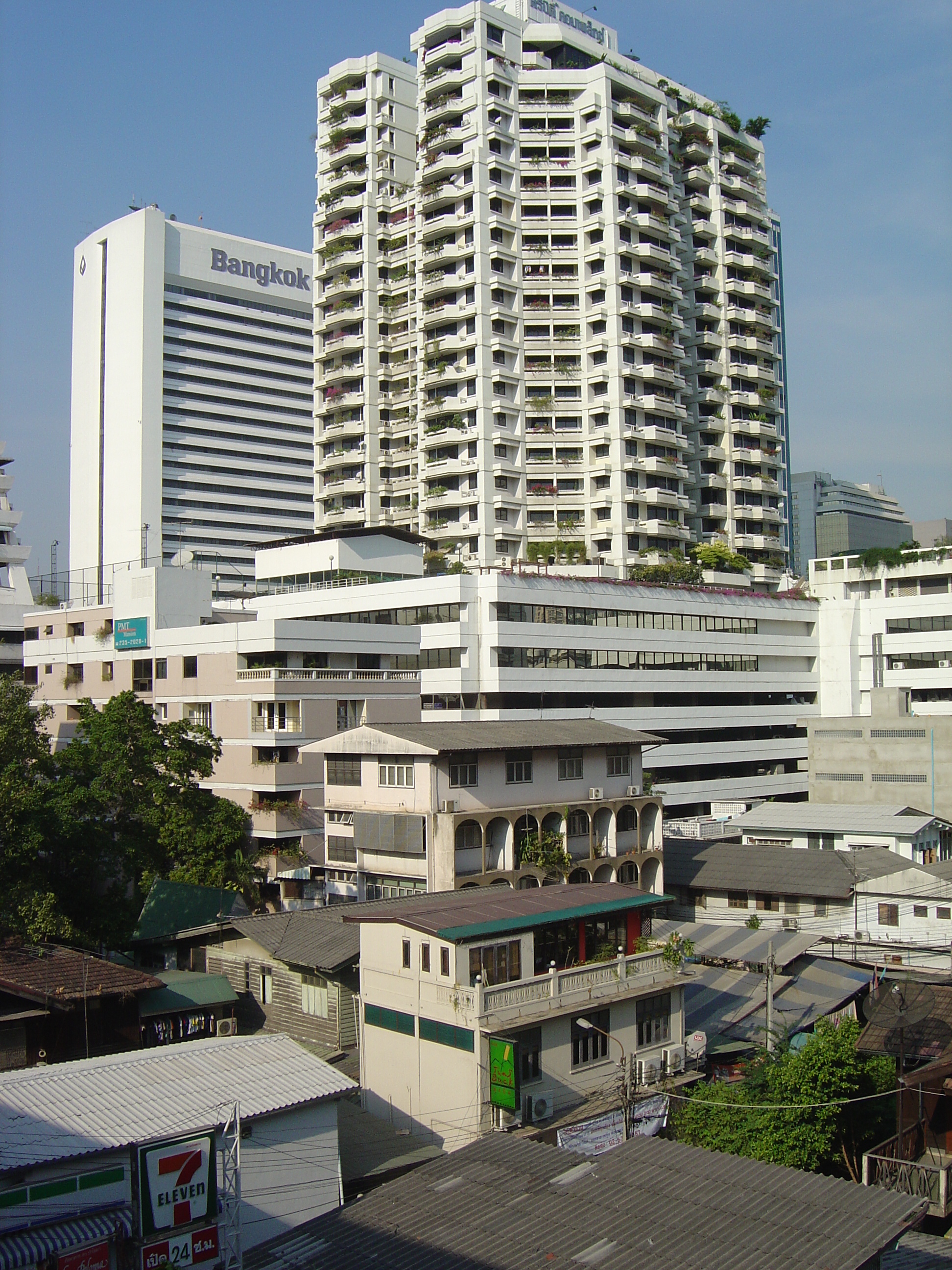 照片 泰国(Thailand) 曼谷(Bangkok) 轻轨(Sky Train) 2004-12 41