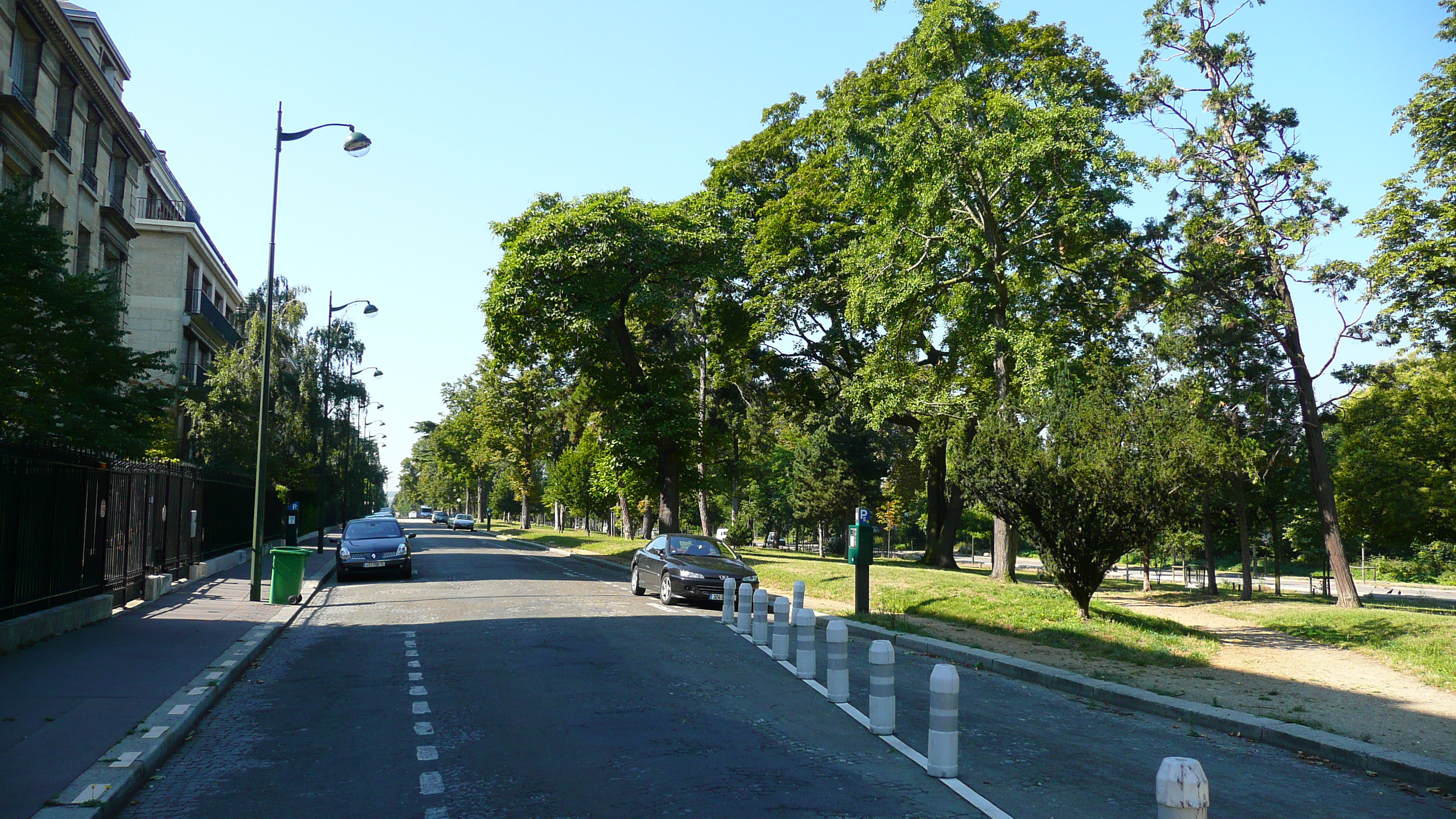 照片 法国(France) 巴黎(Paris) 米埃特门(Porte de la Muette) 2007-08 46