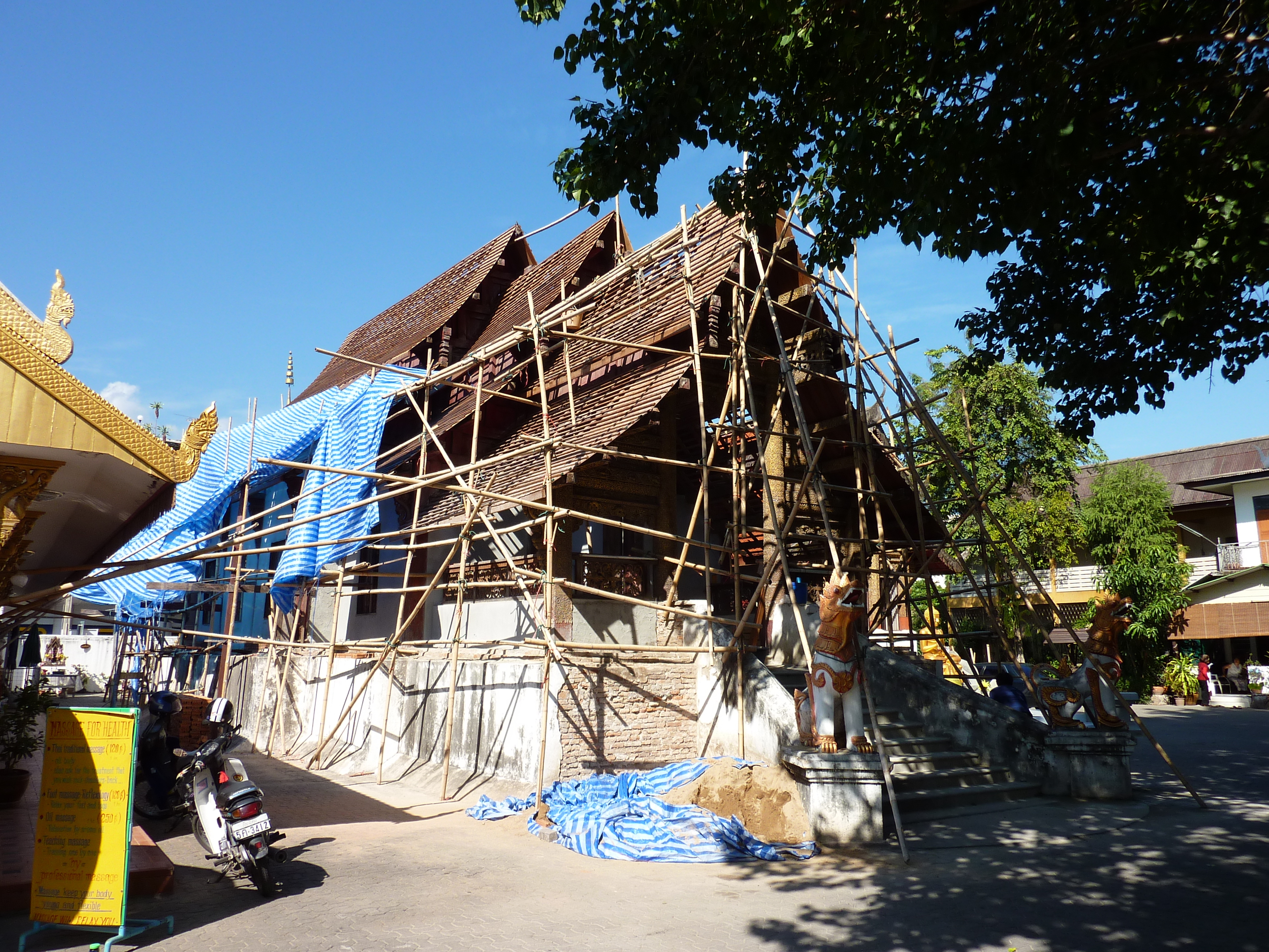 照片 泰国(Thailand) 清迈(Chiang Mai) 拉查丹嫩路(Rachadamnoen road) 2009-12 49