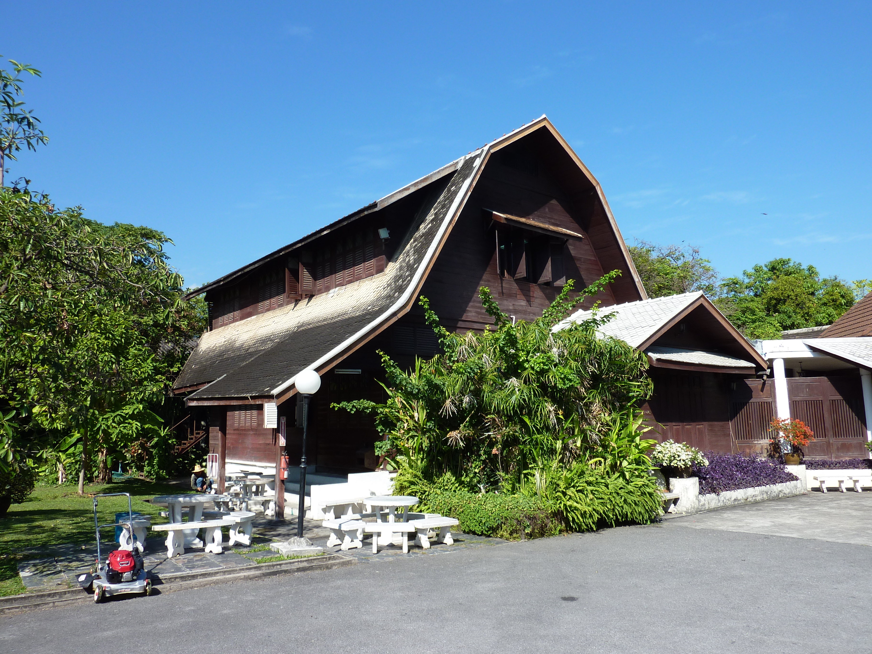 照片 泰国(Thailand) 清迈(Chiang Mai) 拉查丹嫩路(Rachadamnoen road) 2009-12 16