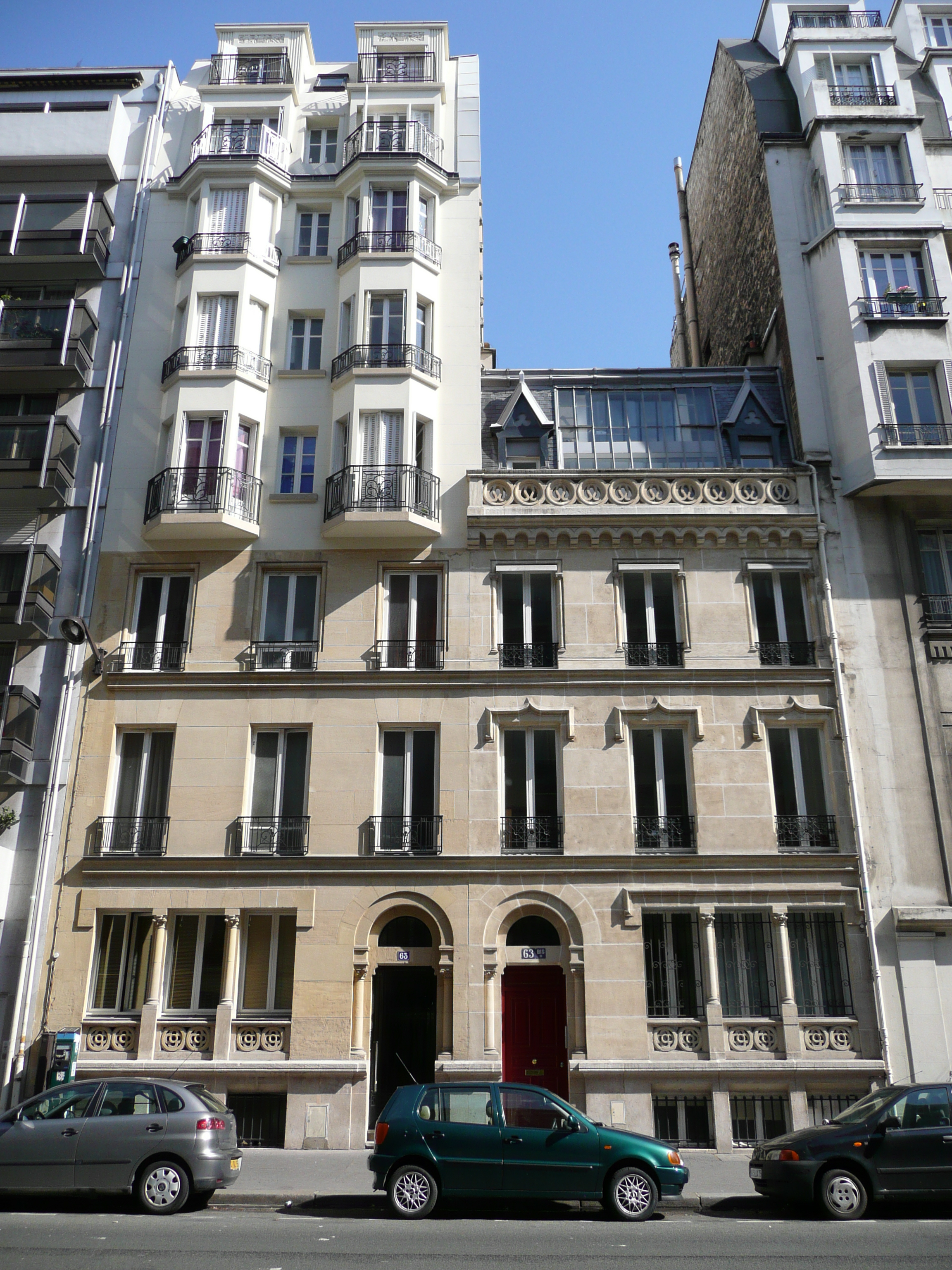 照片 法国(France) 巴黎(Paris) 第十七区(17th Arrondissement) 茹弗鲁瓦·达邦街(Rue Jouffroy d'Abbans) 2007-05 53