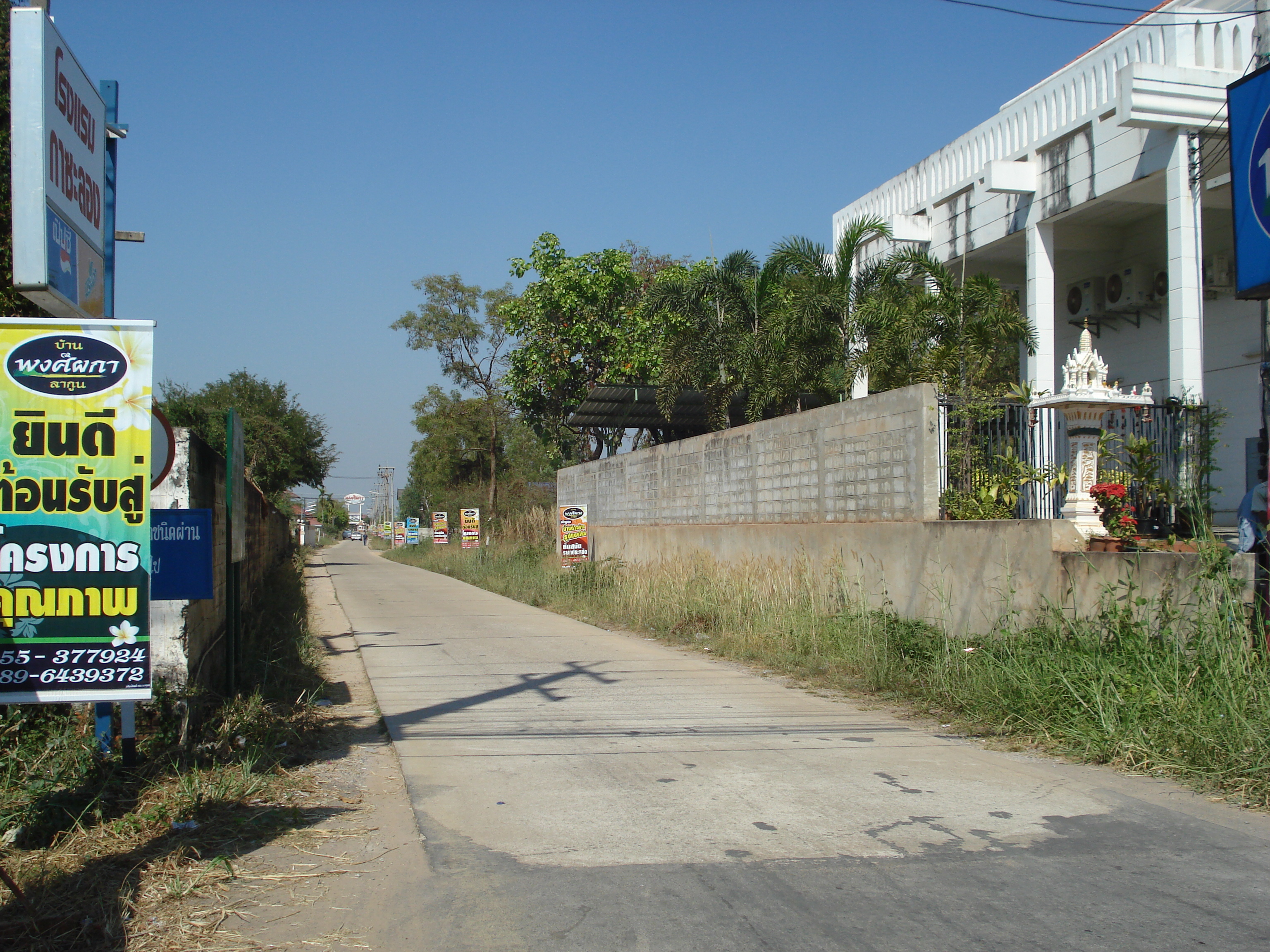 照片 泰国(Thailand) 彭世洛(Phitsanulok) 友谊路(Mittraparp Road) 2008-01 100