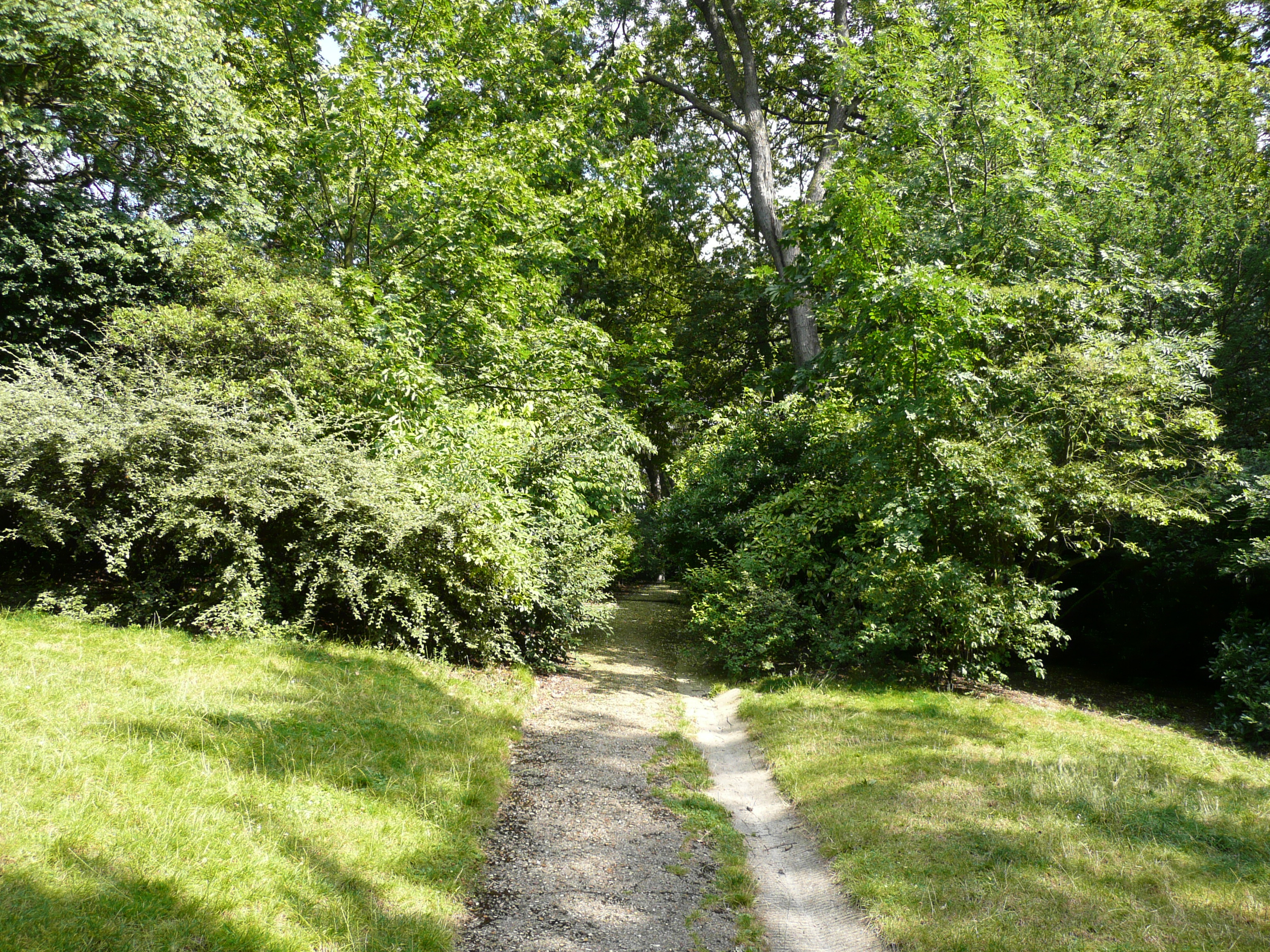 照片 法国(France) 巴黎(Paris) 肖蒙山丘公园(Parc des Buttes Chaumont) 2007-08 217