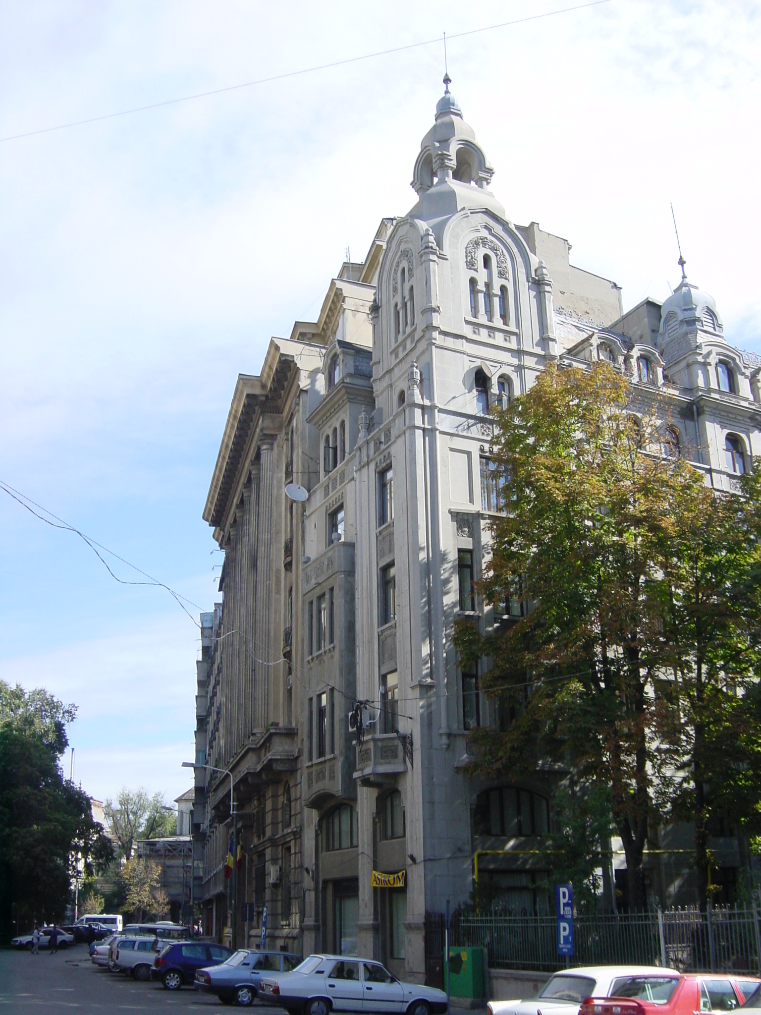 照片 罗马尼亚(Romania) 布加勒斯特(Bucharest) 2003-10 26