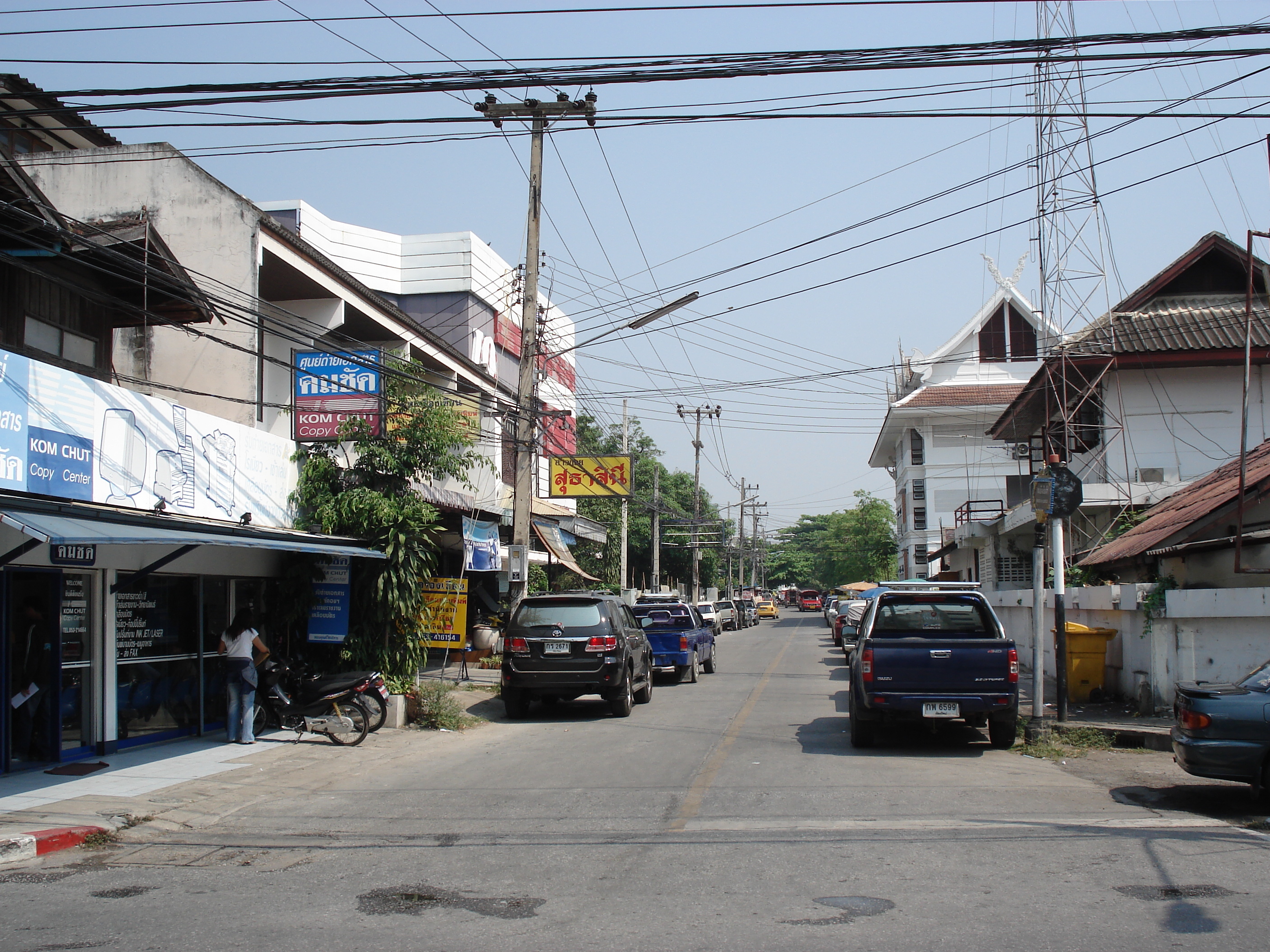 照片 泰国(Thailand) 清迈(Chiang Mai) 护城河内(Inside Canal) 2006-04 25