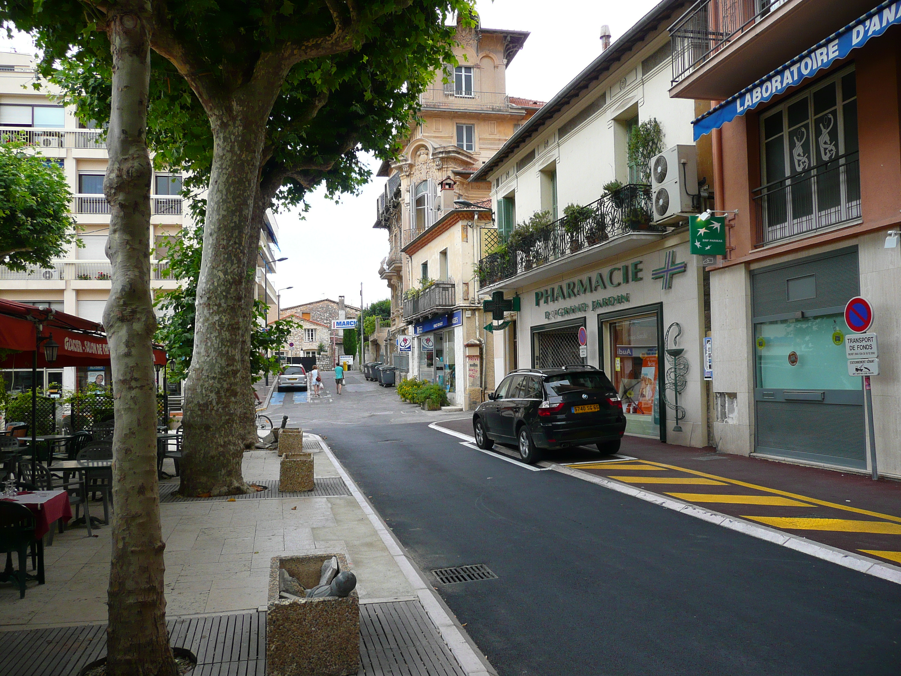 照片 法国(France) 旺斯(Vence) 大花园广场(Place du Grand Jardin) 2007-07 24