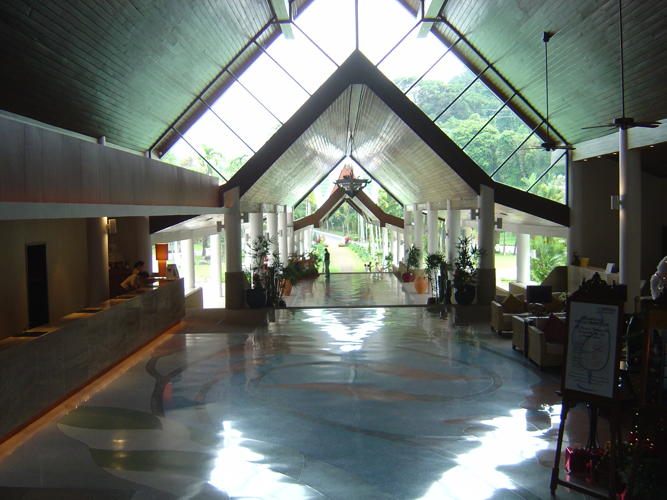 照片 泰国(Thailand) 普吉岛(Phuket) 普吉岛海滩艾美酒店(Meridien Phuket Beach Hotel) 2005-12 5