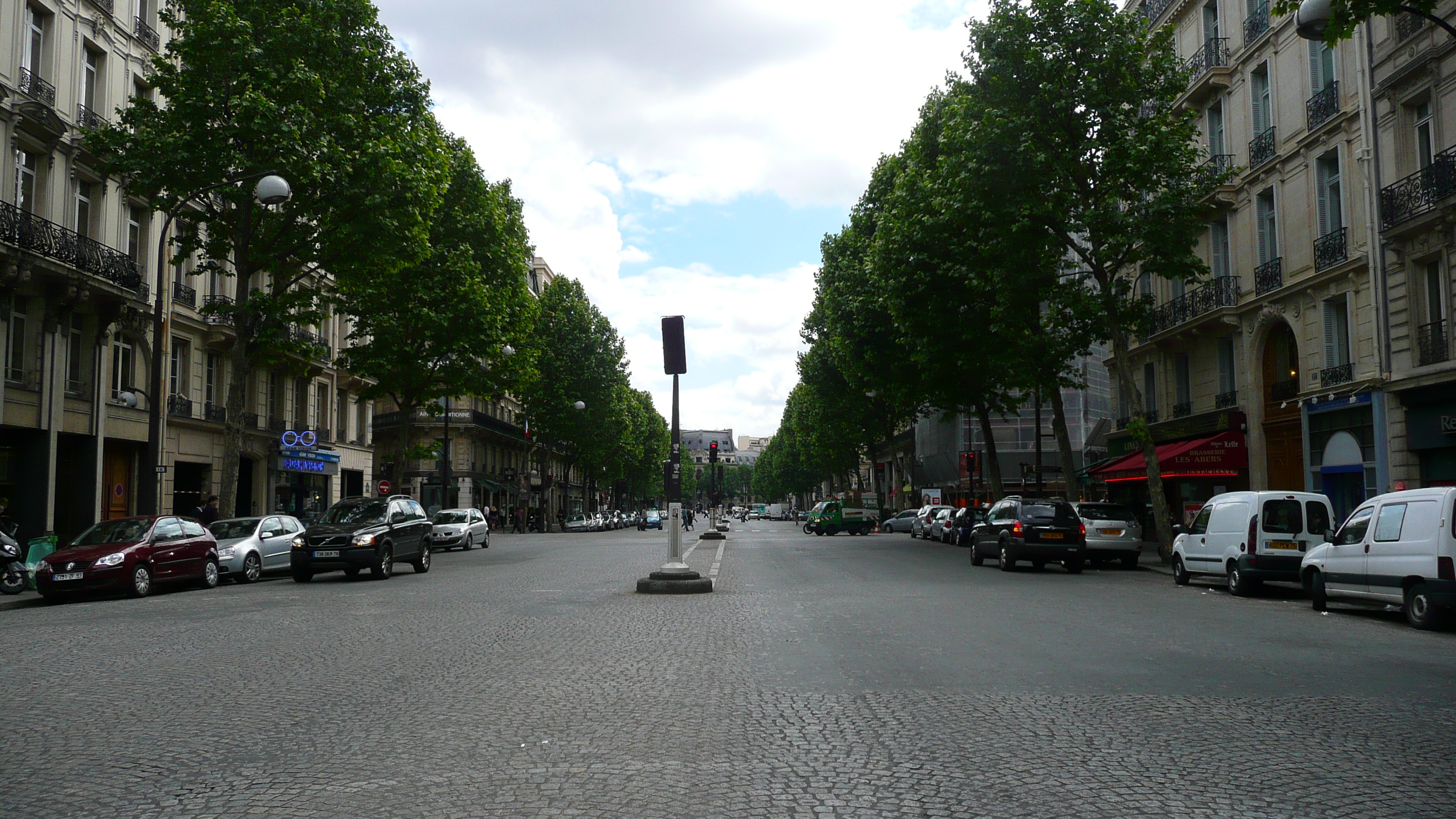 照片 法国(France) 巴黎(Paris) 马勒泽布大道(Boulevard Malesherbes) 2007-05 100