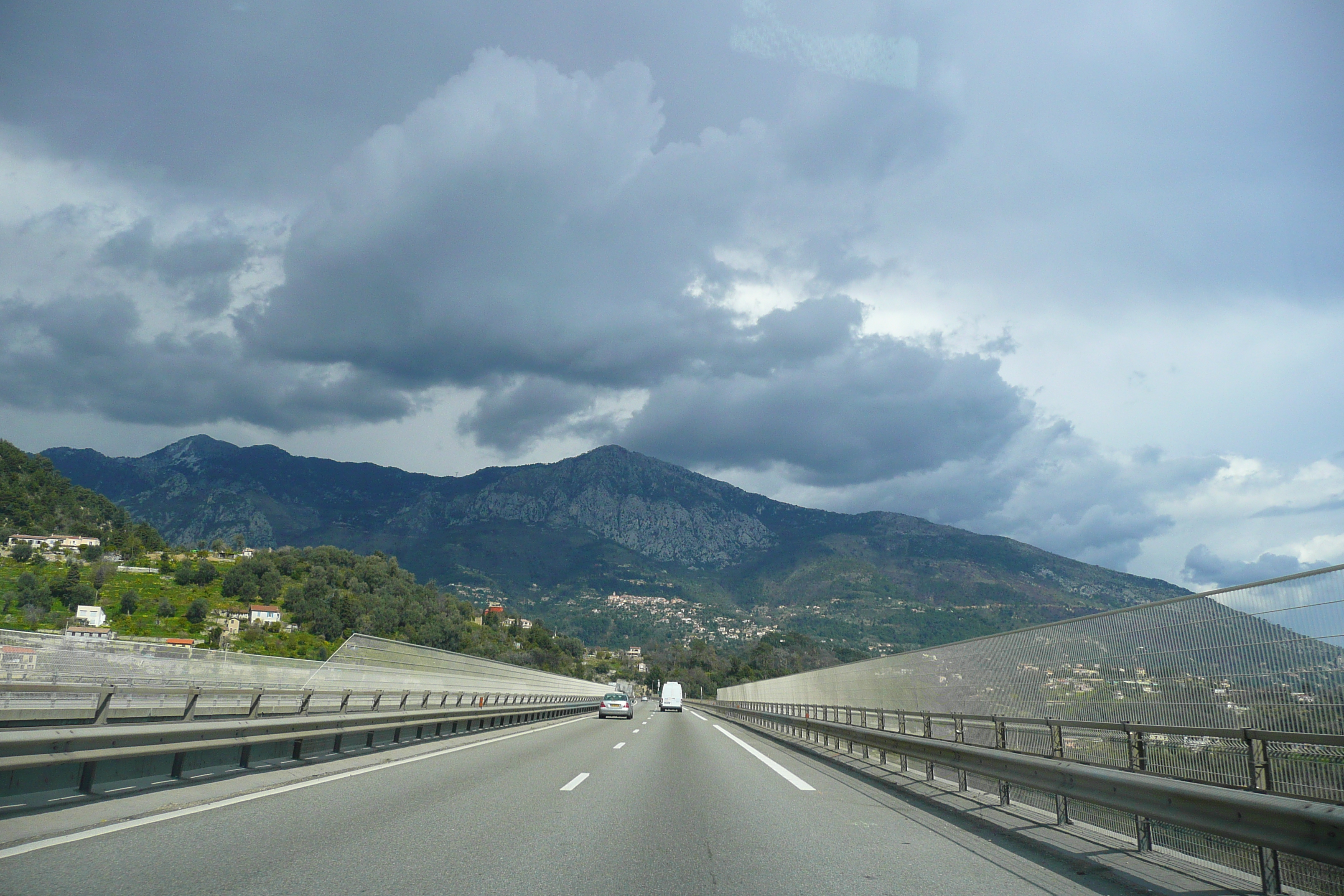 照片 法国(France) 蔚蓝海岸(French Riviera) 尼斯至芒通公路(Nice to Menton road) 2008-03 86