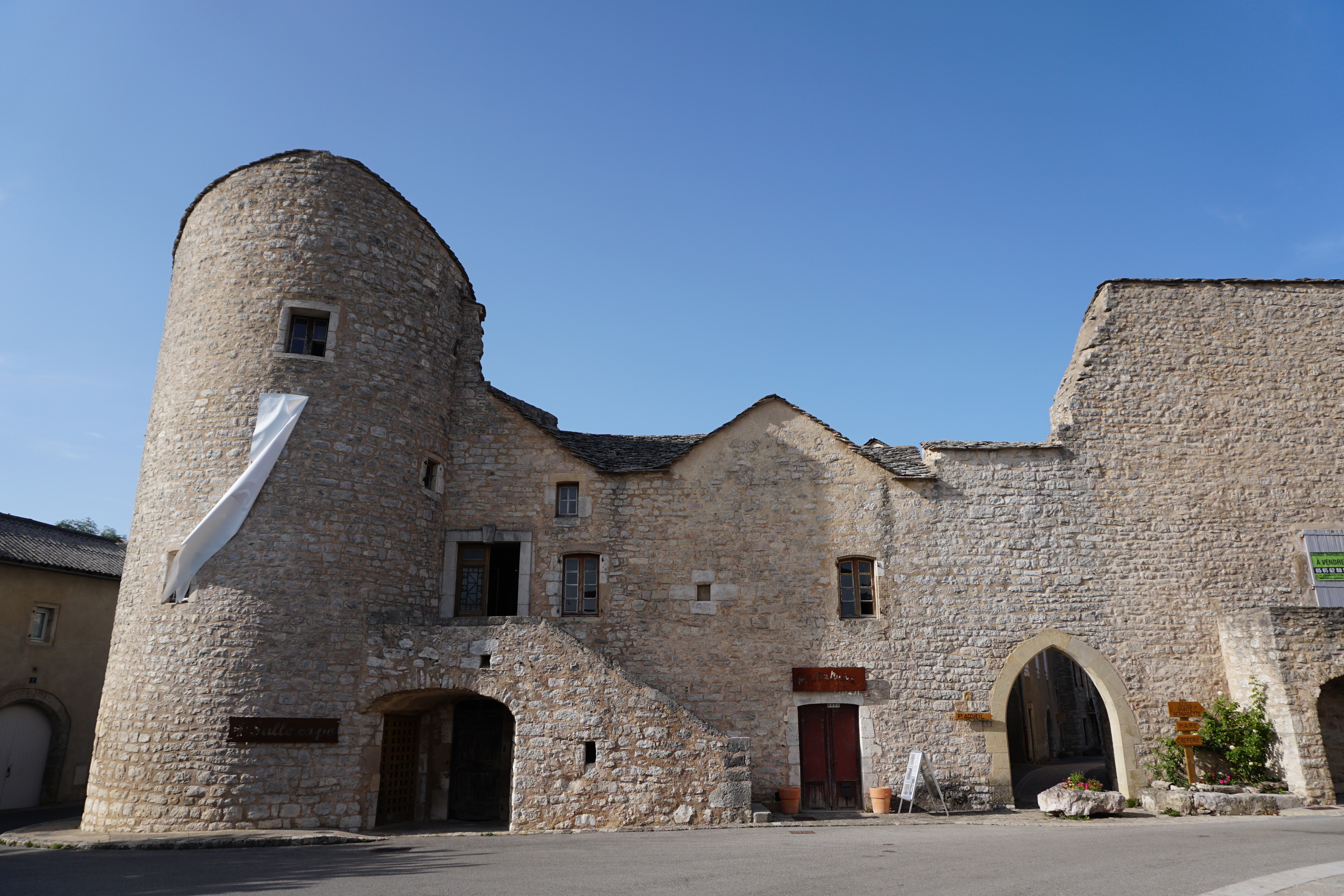 照片 法国(France) 拉卡瓦勒里(La Cavalerie) 2017-08 16