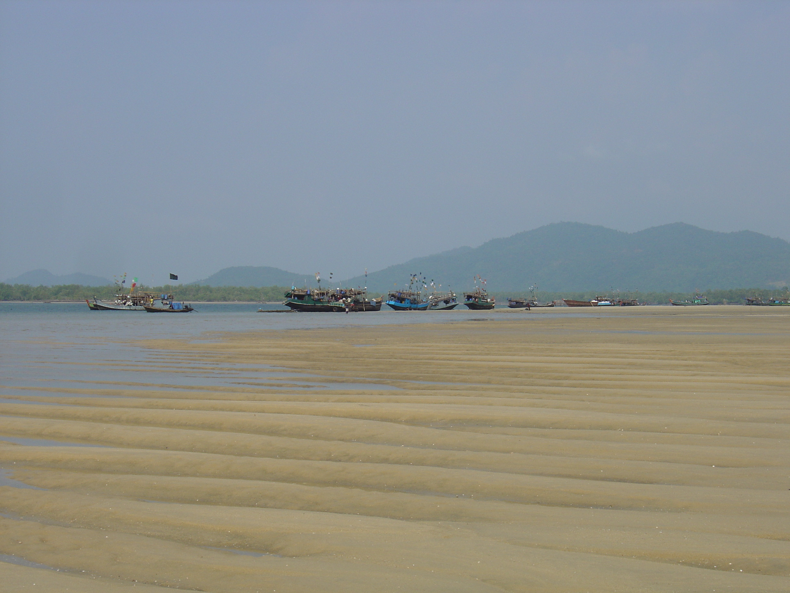 照片 缅甸(Myanmar) 茂马干北部(Maungmagan North) 2005-01 38